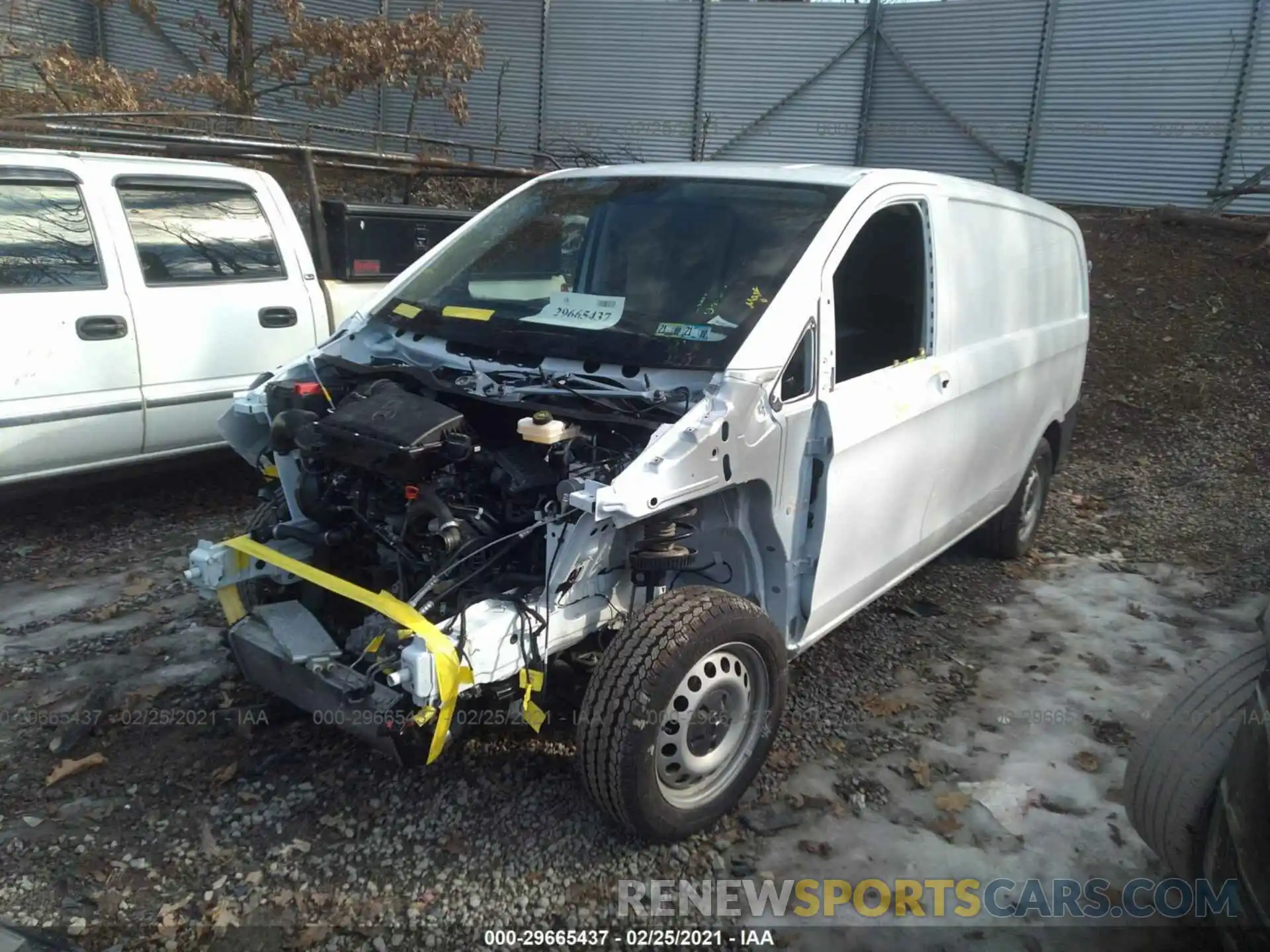 2 Photograph of a damaged car W1YV0BEYXL3764758 MERCEDES-BENZ METRIS CARGO VAN 2020