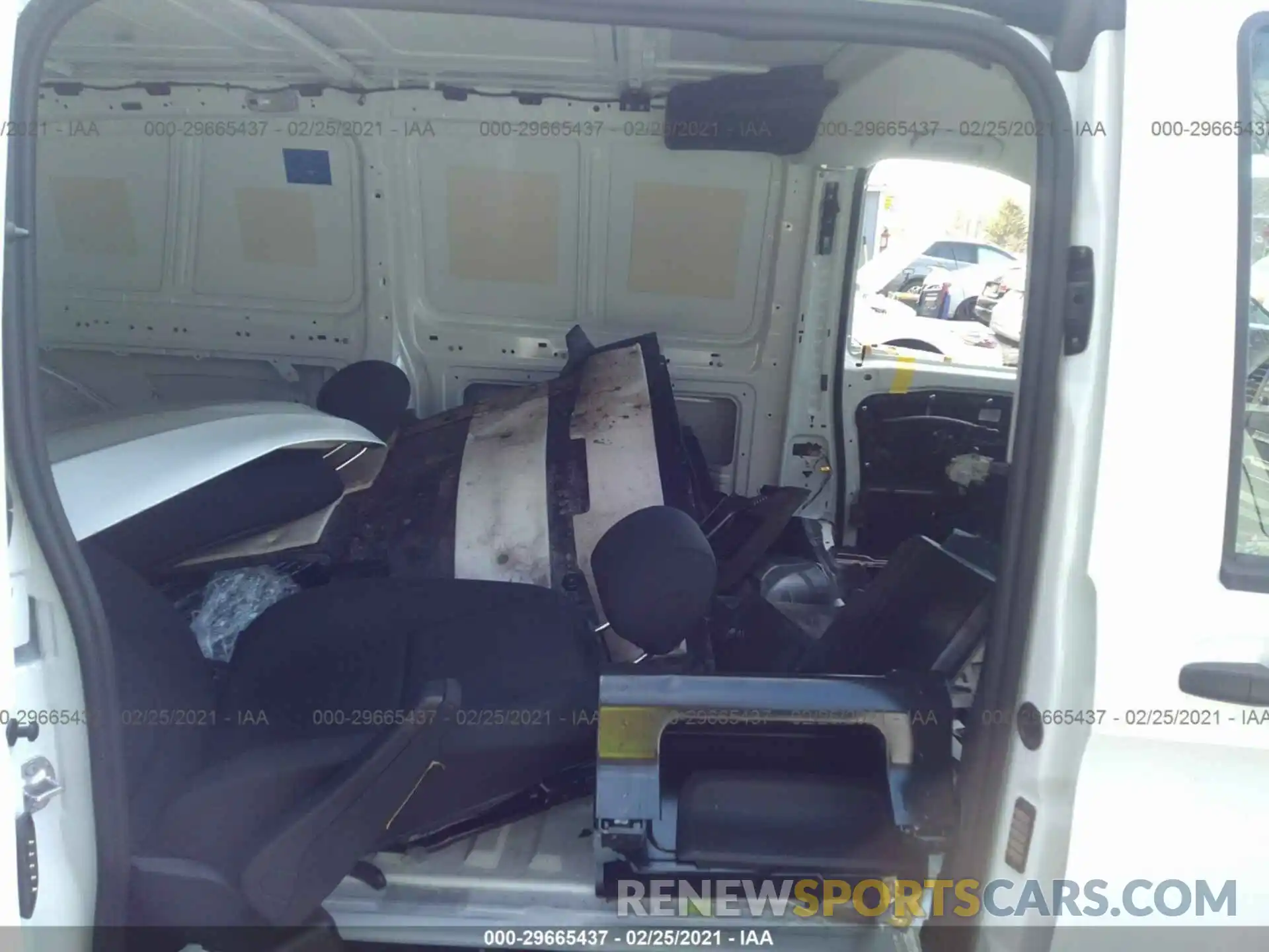 8 Photograph of a damaged car W1YV0BEYXL3764758 MERCEDES-BENZ METRIS CARGO VAN 2020