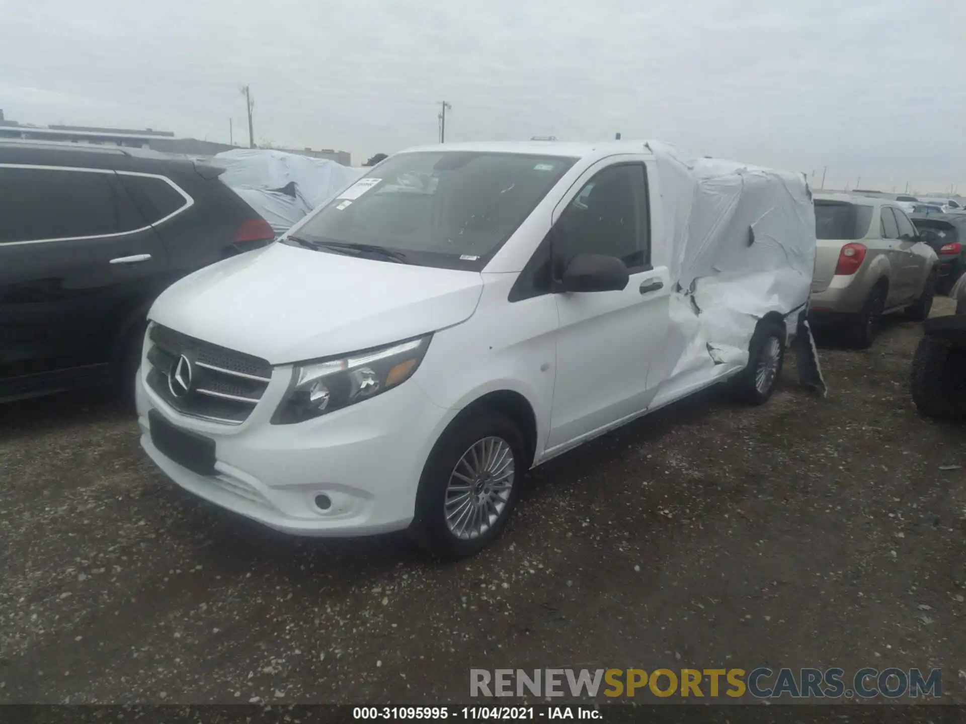 2 Photograph of a damaged car W1YV0CEY6L3693466 MERCEDES-BENZ METRIS CARGO VAN 2020