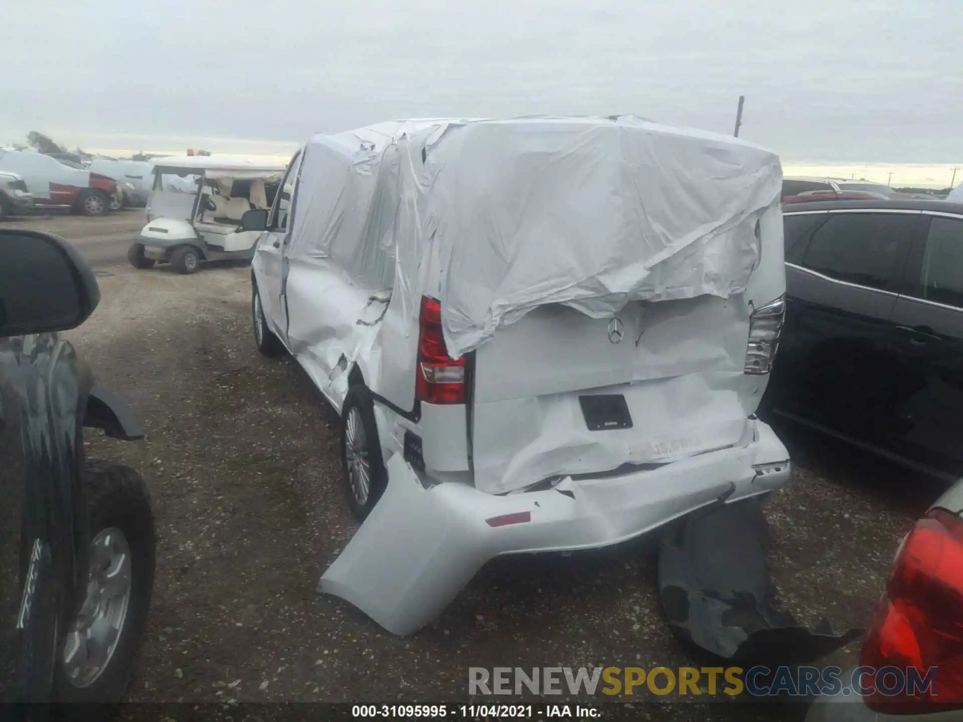 3 Photograph of a damaged car W1YV0CEY6L3693466 MERCEDES-BENZ METRIS CARGO VAN 2020