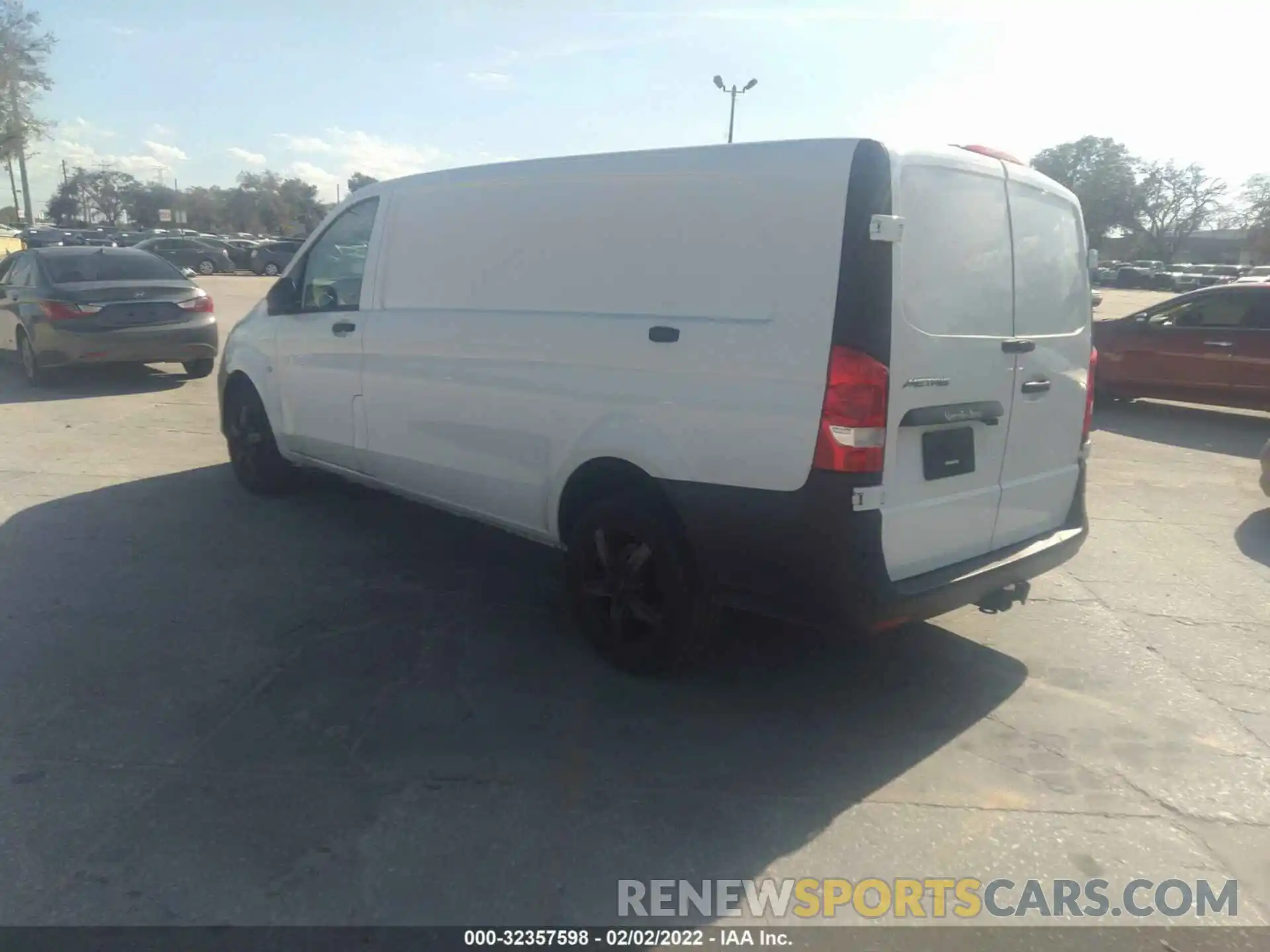 3 Photograph of a damaged car W1YV0CEY6L3714994 MERCEDES-BENZ METRIS CARGO VAN 2020