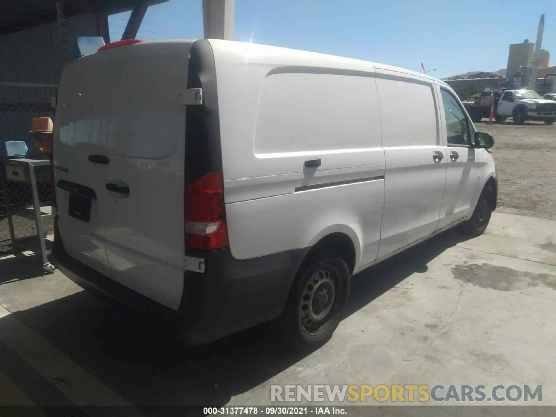 4 Фотография поврежденного автомобиля W1YV0CEY8L3685613 MERCEDES-BENZ METRIS CARGO VAN 2020