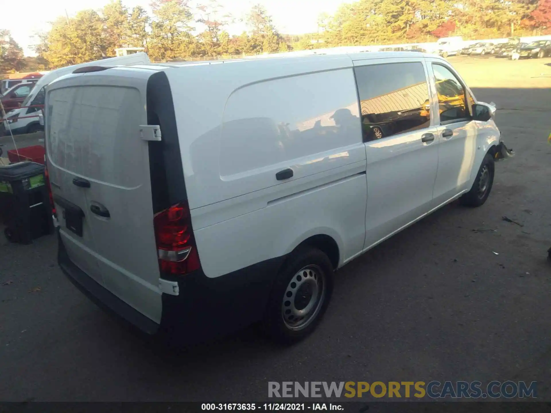 4 Photograph of a damaged car W1YV0CEYXL3702900 MERCEDES-BENZ METRIS CARGO VAN 2020