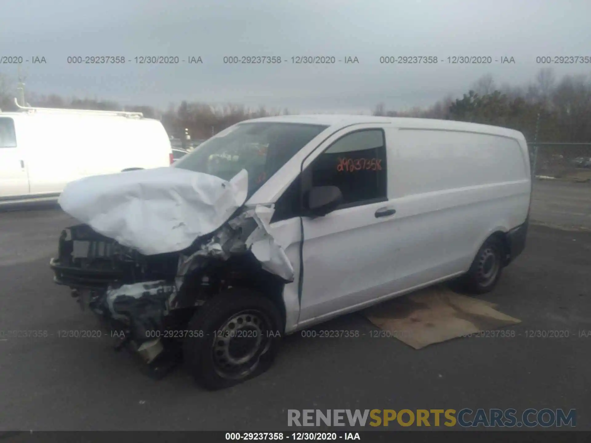 2 Фотография поврежденного автомобиля WD3PG2EA9L3676208 MERCEDES-BENZ METRIS CARGO VAN 2020