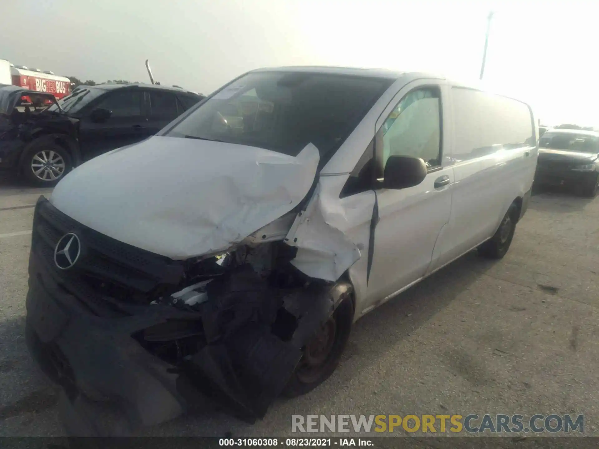 2 Photograph of a damaged car WD3PG3EA4L3670337 MERCEDES-BENZ METRIS CARGO VAN 2020