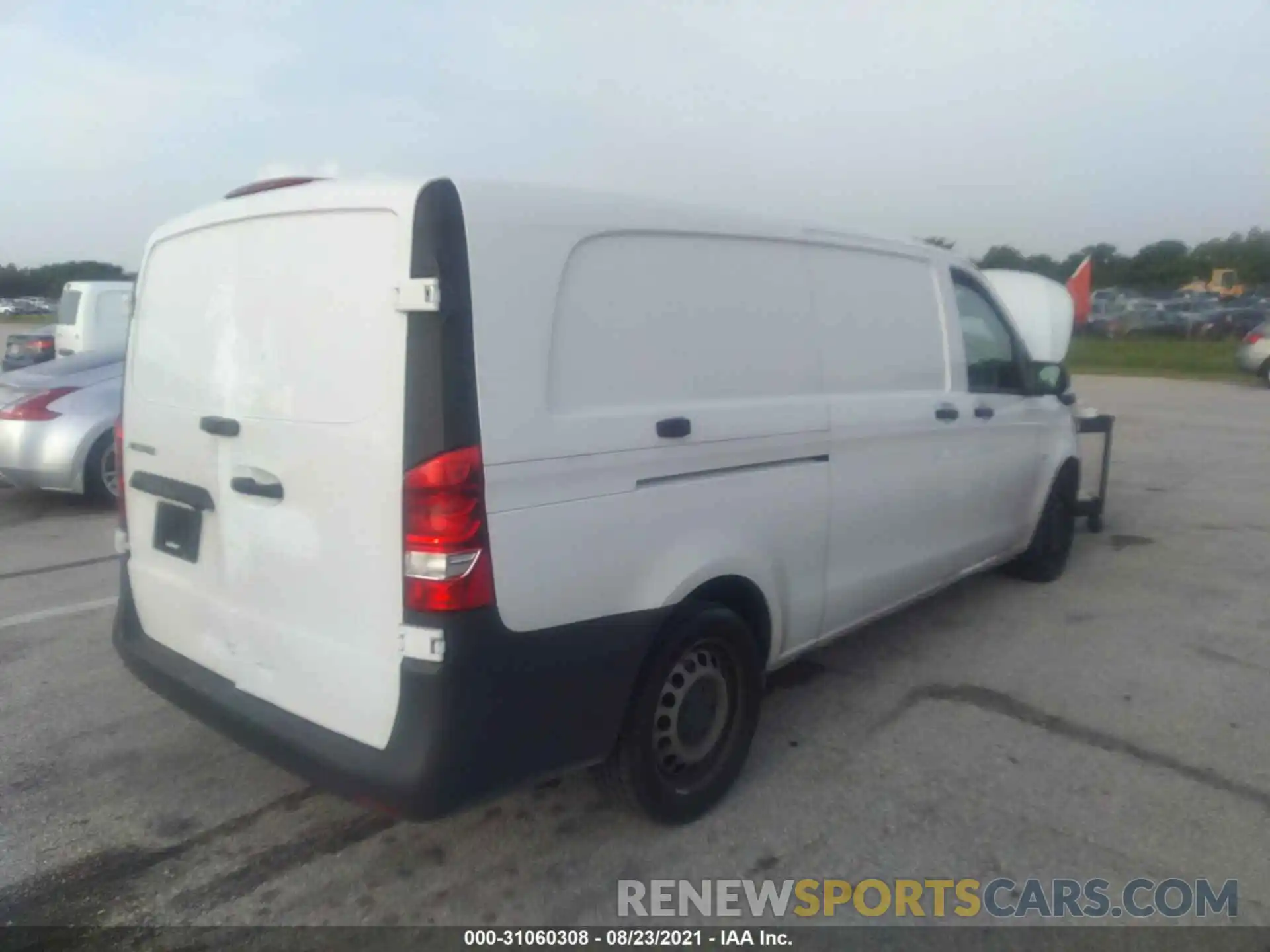 4 Фотография поврежденного автомобиля WD3PG3EA4L3670337 MERCEDES-BENZ METRIS CARGO VAN 2020