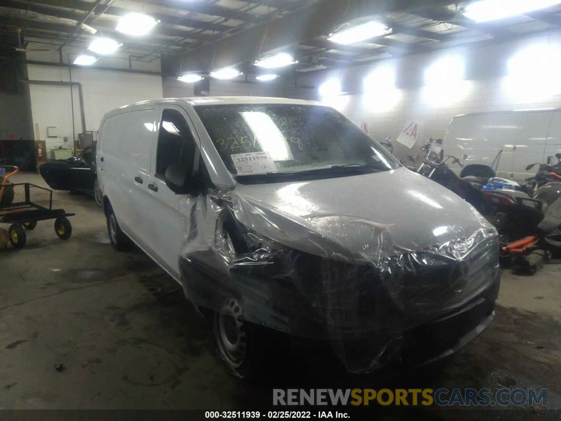 1 Photograph of a damaged car WD3PG3EA4L3678891 MERCEDES-BENZ METRIS CARGO VAN 2020