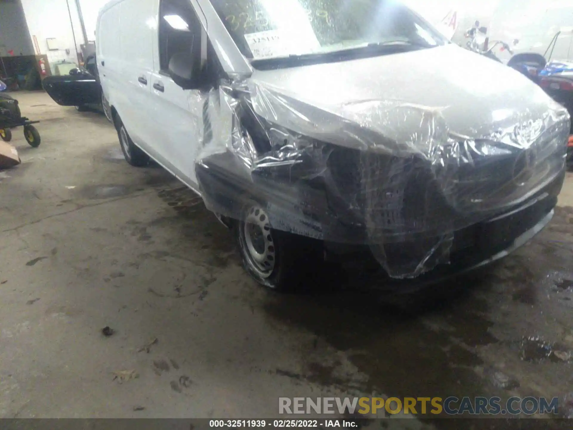 6 Photograph of a damaged car WD3PG3EA4L3678891 MERCEDES-BENZ METRIS CARGO VAN 2020