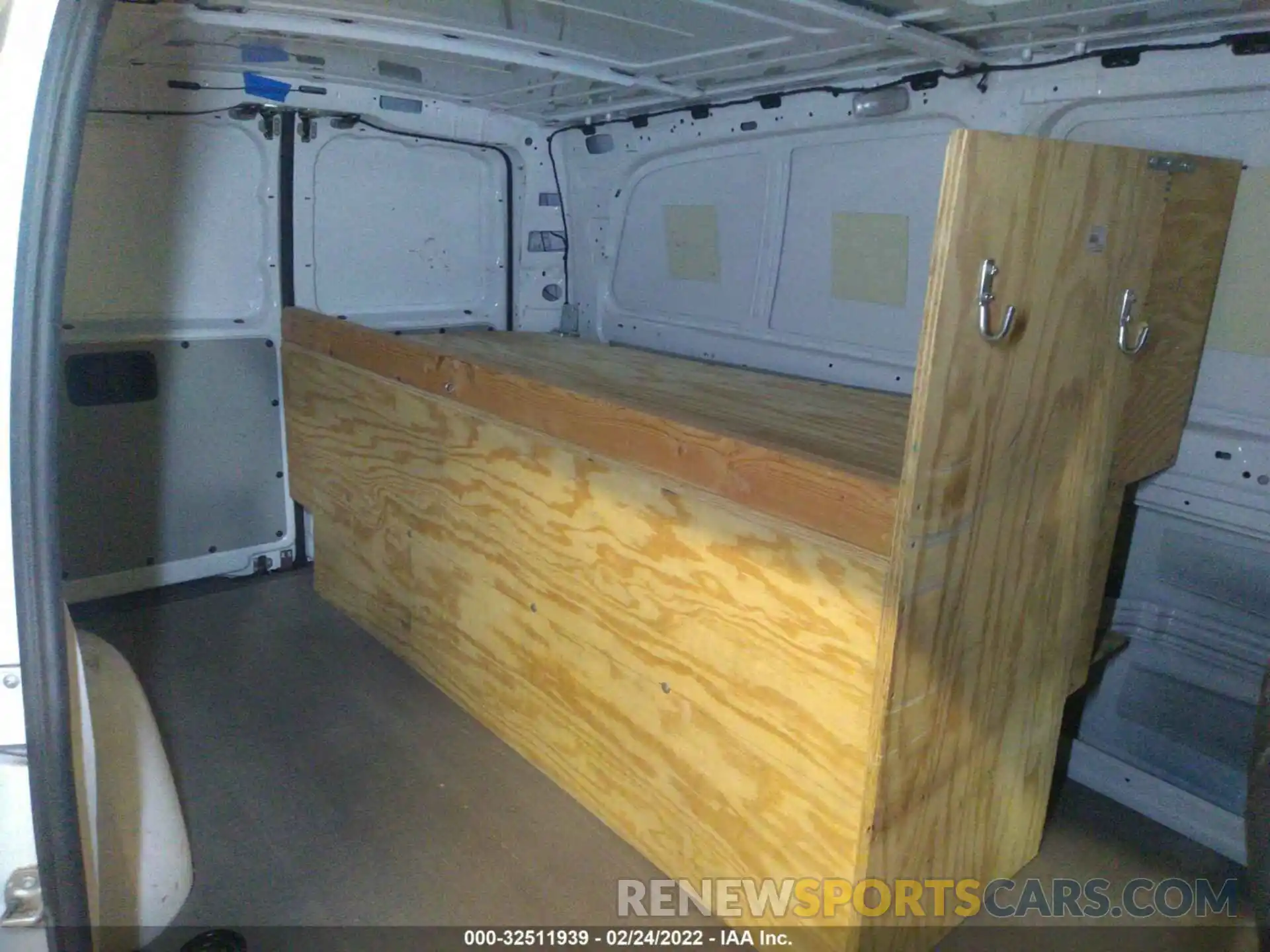 8 Photograph of a damaged car WD3PG3EA4L3678891 MERCEDES-BENZ METRIS CARGO VAN 2020