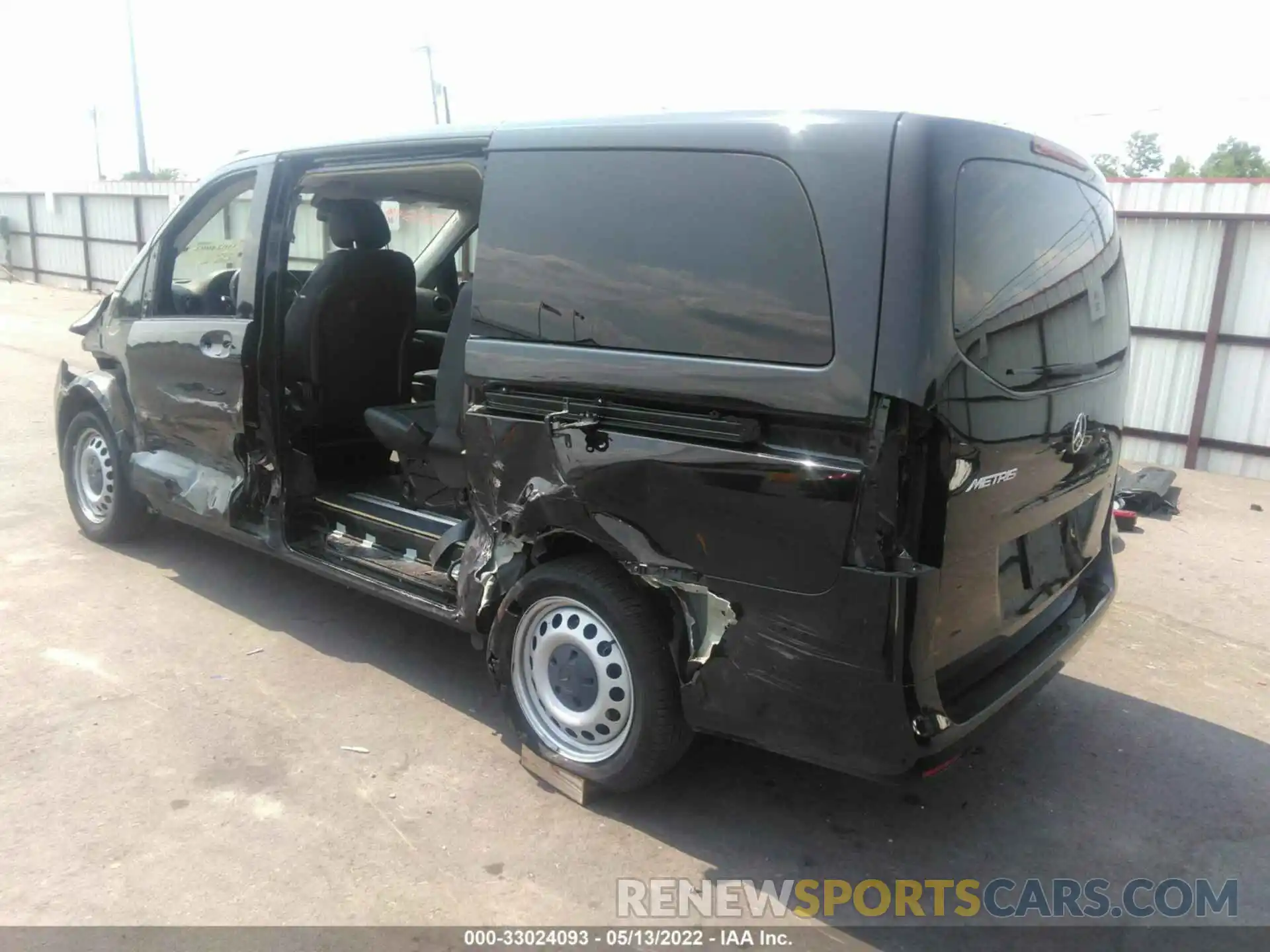 3 Фотография поврежденного автомобиля WD4PG2EE3K3583276 MERCEDES-BENZ METRIS PASSENGER VAN 2019