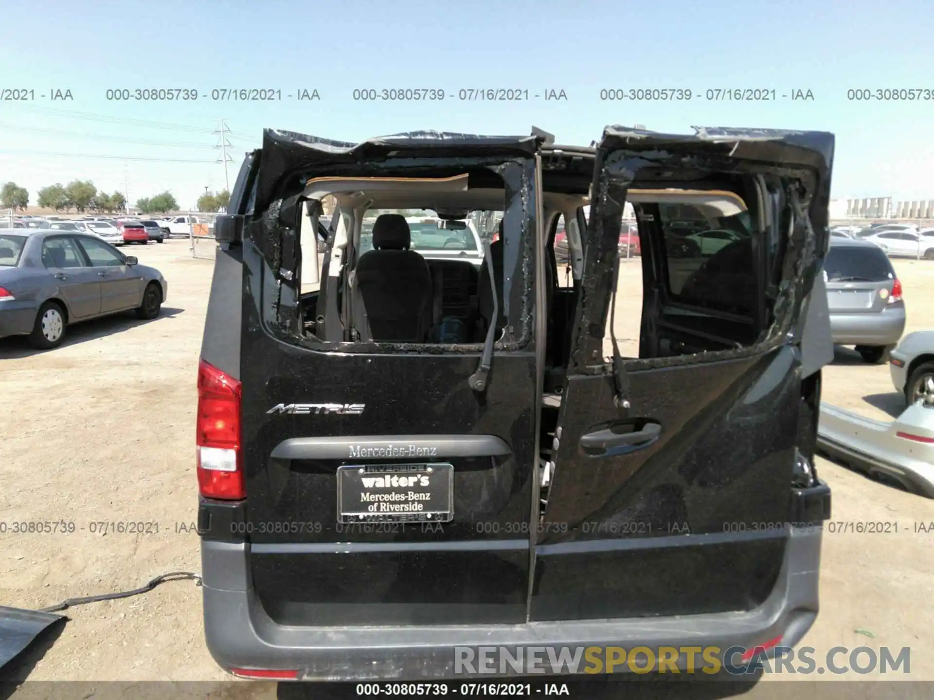 6 Photograph of a damaged car WD4PG2EE6K3518972 MERCEDES-BENZ METRIS PASSENGER VAN 2019