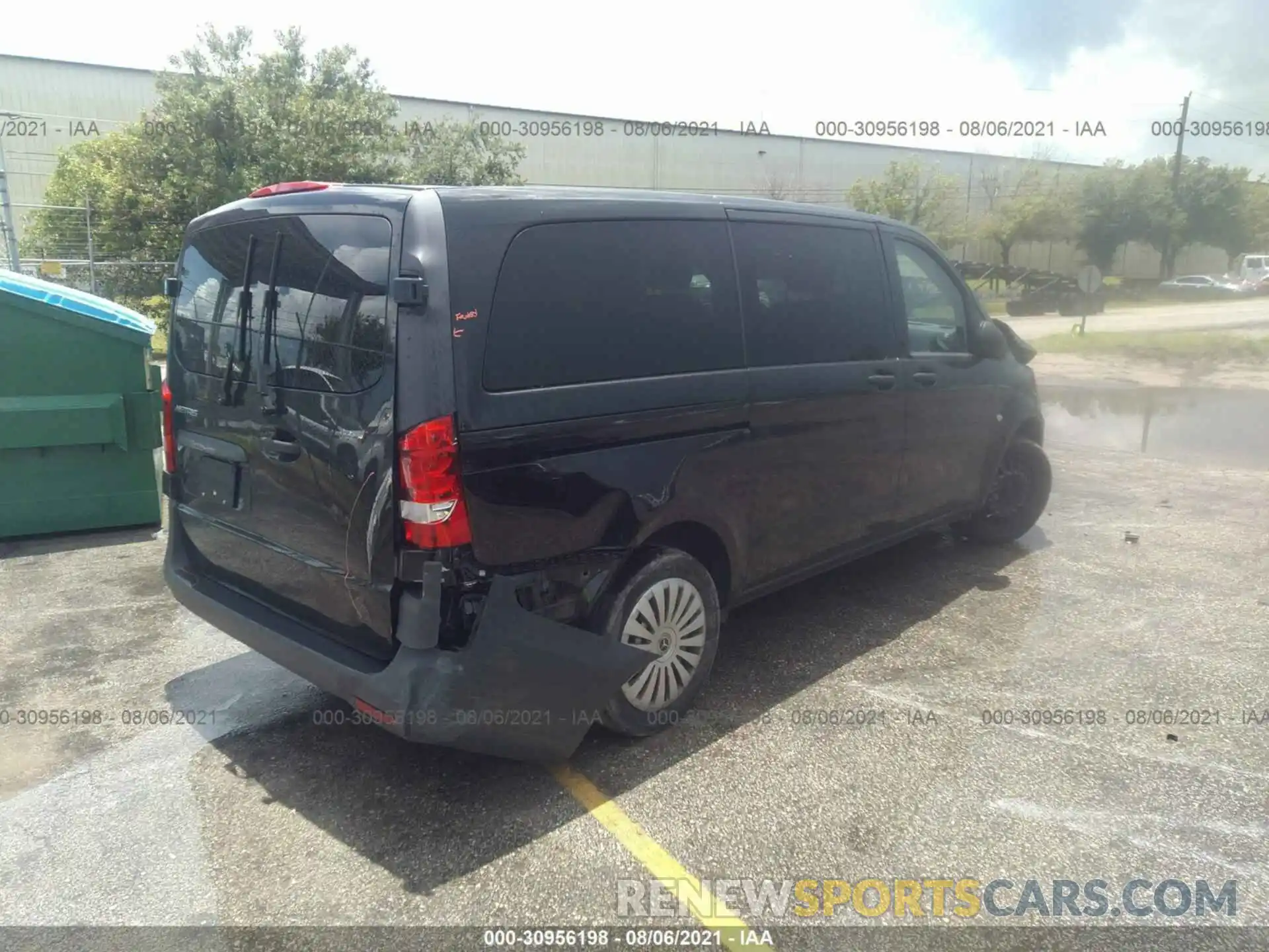 4 Photograph of a damaged car WD4PG2EE9K3521154 MERCEDES-BENZ METRIS PASSENGER VAN 2019