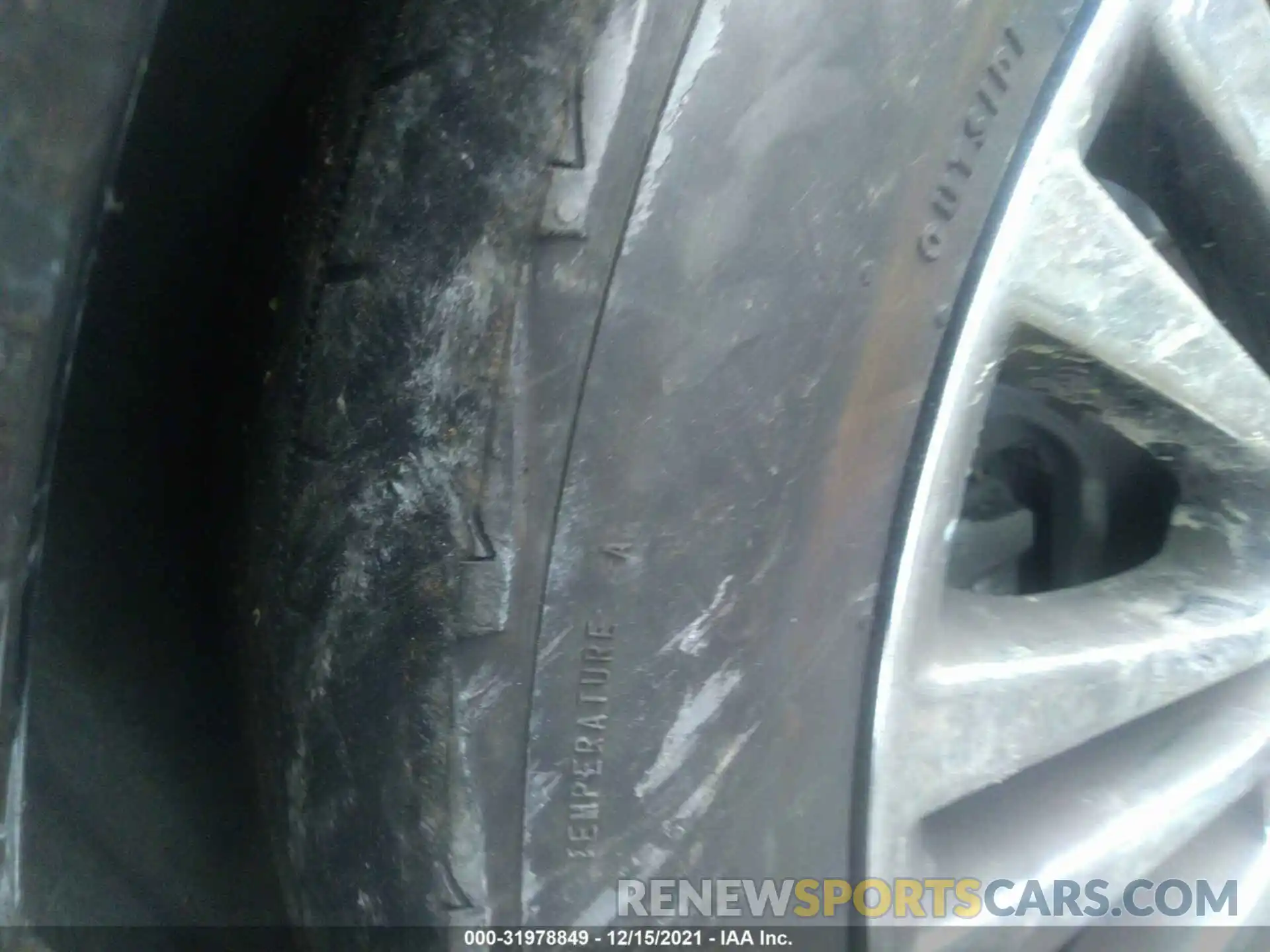 12 Photograph of a damaged car WD4PG2EE9K3527049 MERCEDES-BENZ METRIS PASSENGER VAN 2019