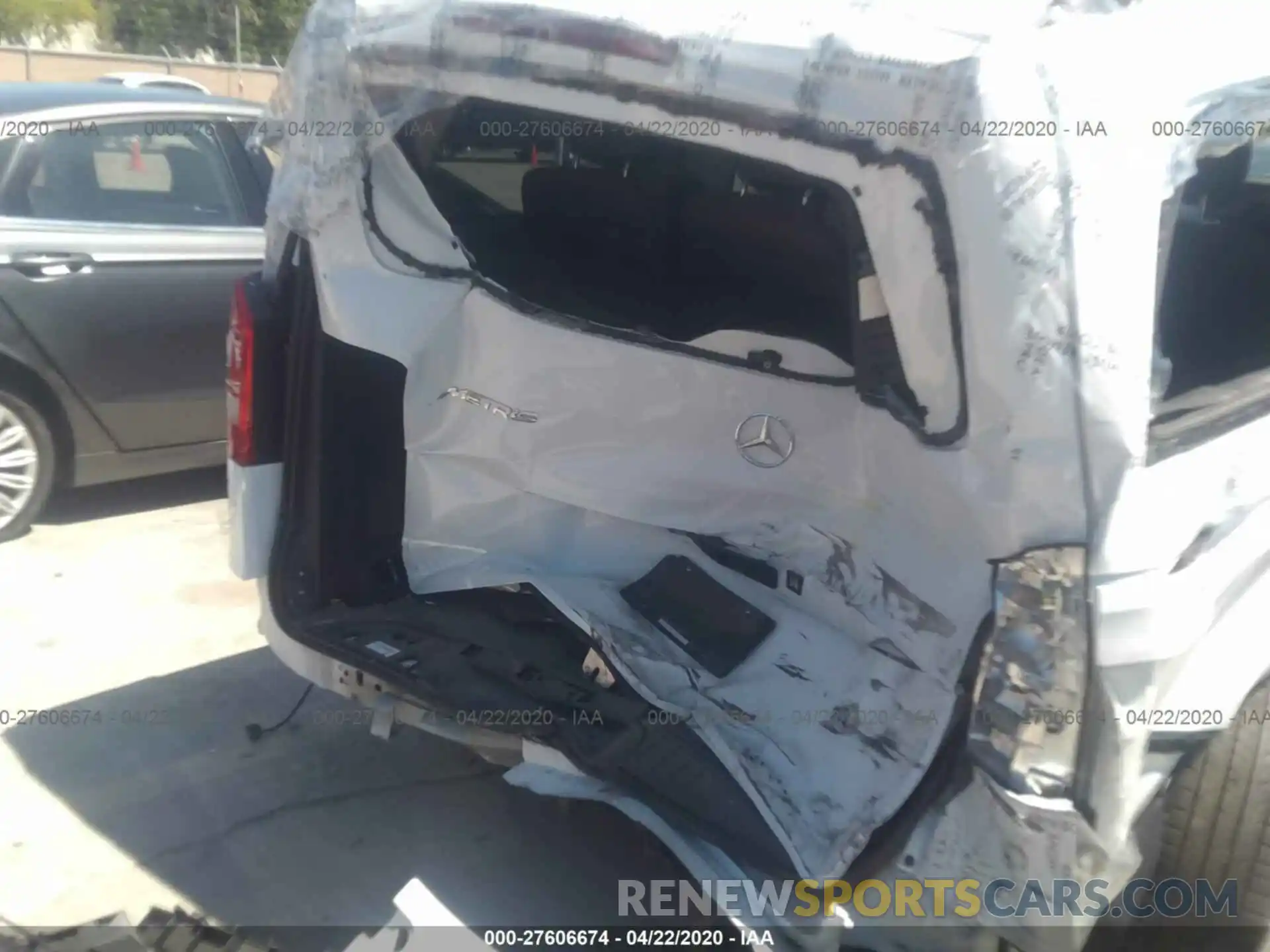 6 Photograph of a damaged car WD4PG2EEXK3553496 MERCEDES-BENZ METRIS PASSENGER VAN 2019