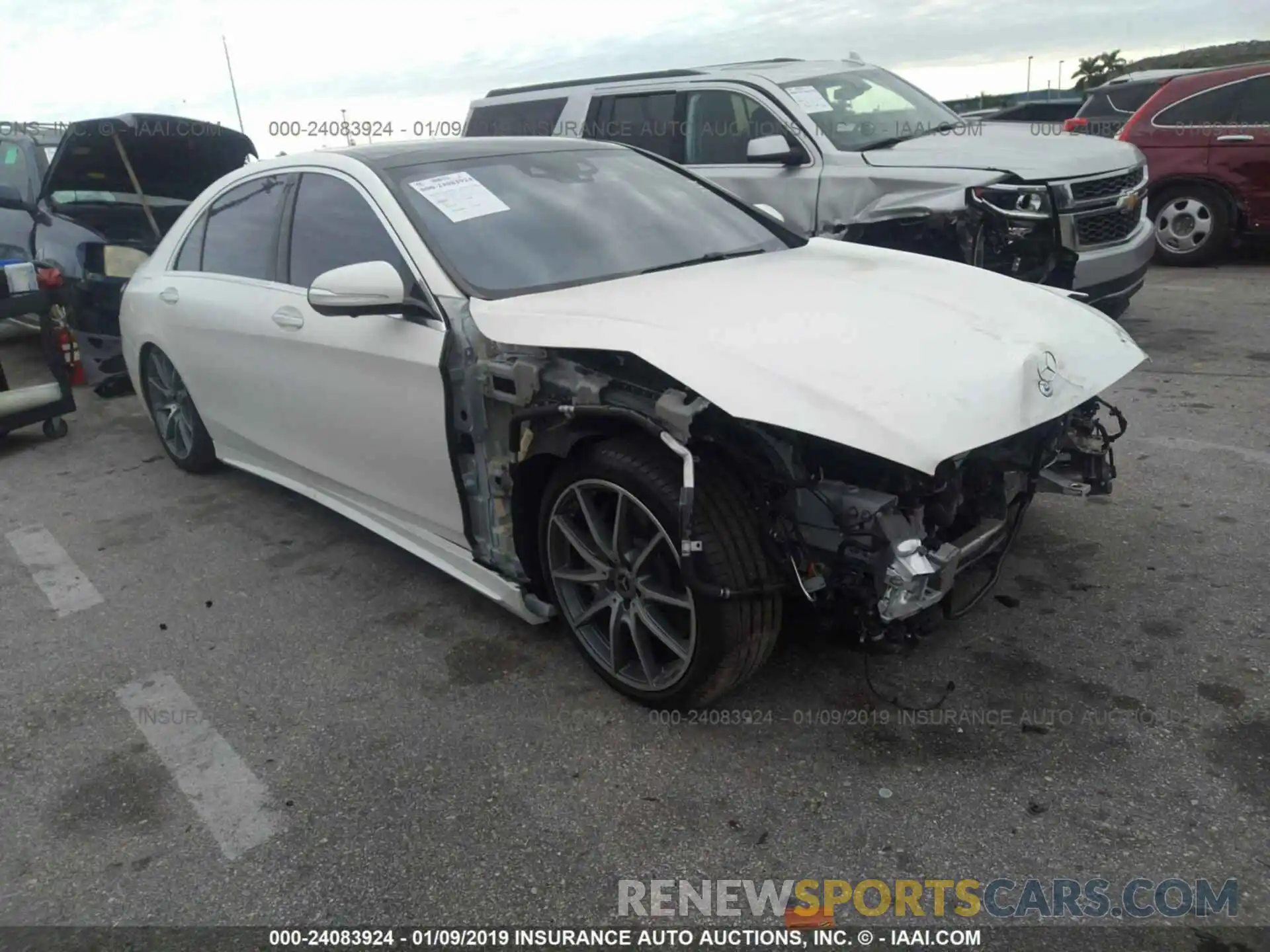 1 Photograph of a damaged car WDDUG8DB3KA433919 MERCEDES-BENZ S 2019