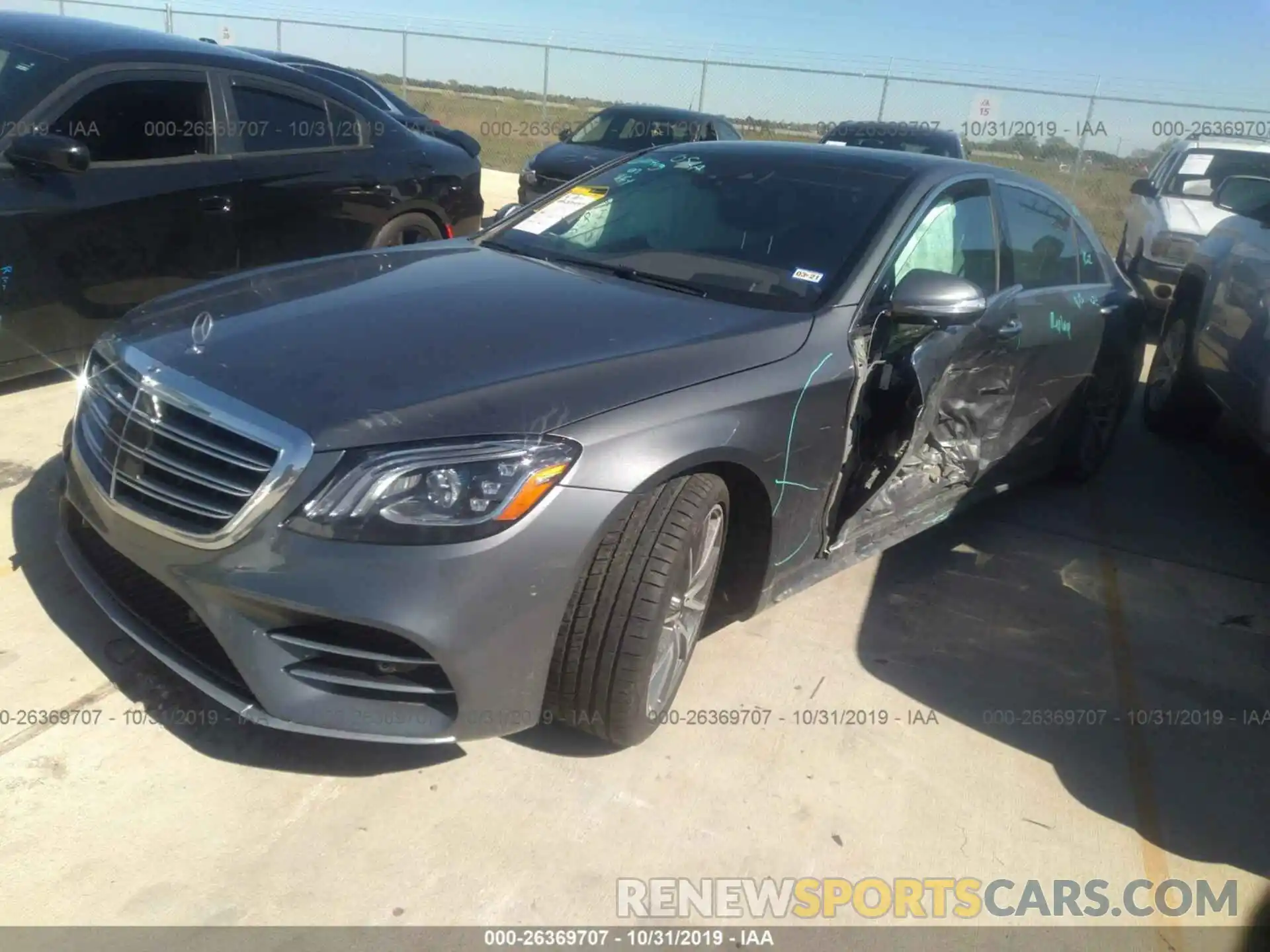 2 Photograph of a damaged car WDDUG8DB7KA465188 MERCEDES-BENZ S 2019