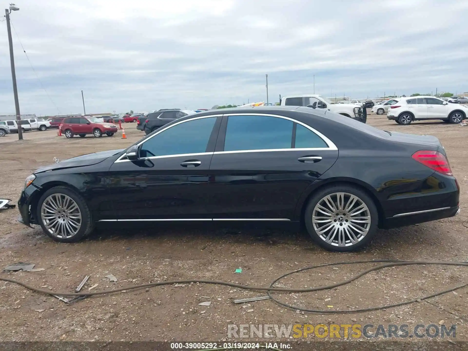 15 Photograph of a damaged car WDDUG6GB9KA493199 MERCEDES-BENZ S 450 2019