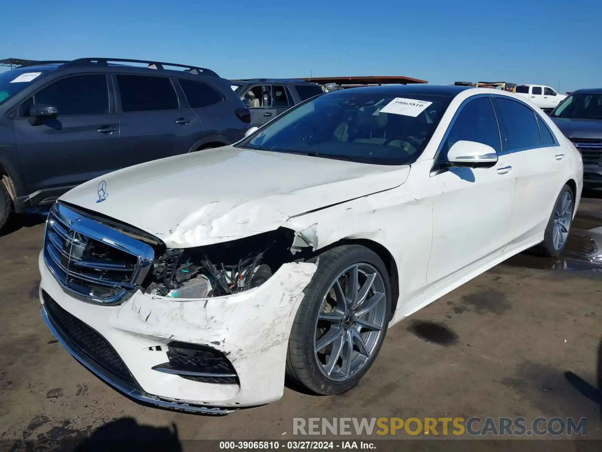 2 Photograph of a damaged car WDDUG8DB2KA473859 MERCEDES-BENZ S 560 2019