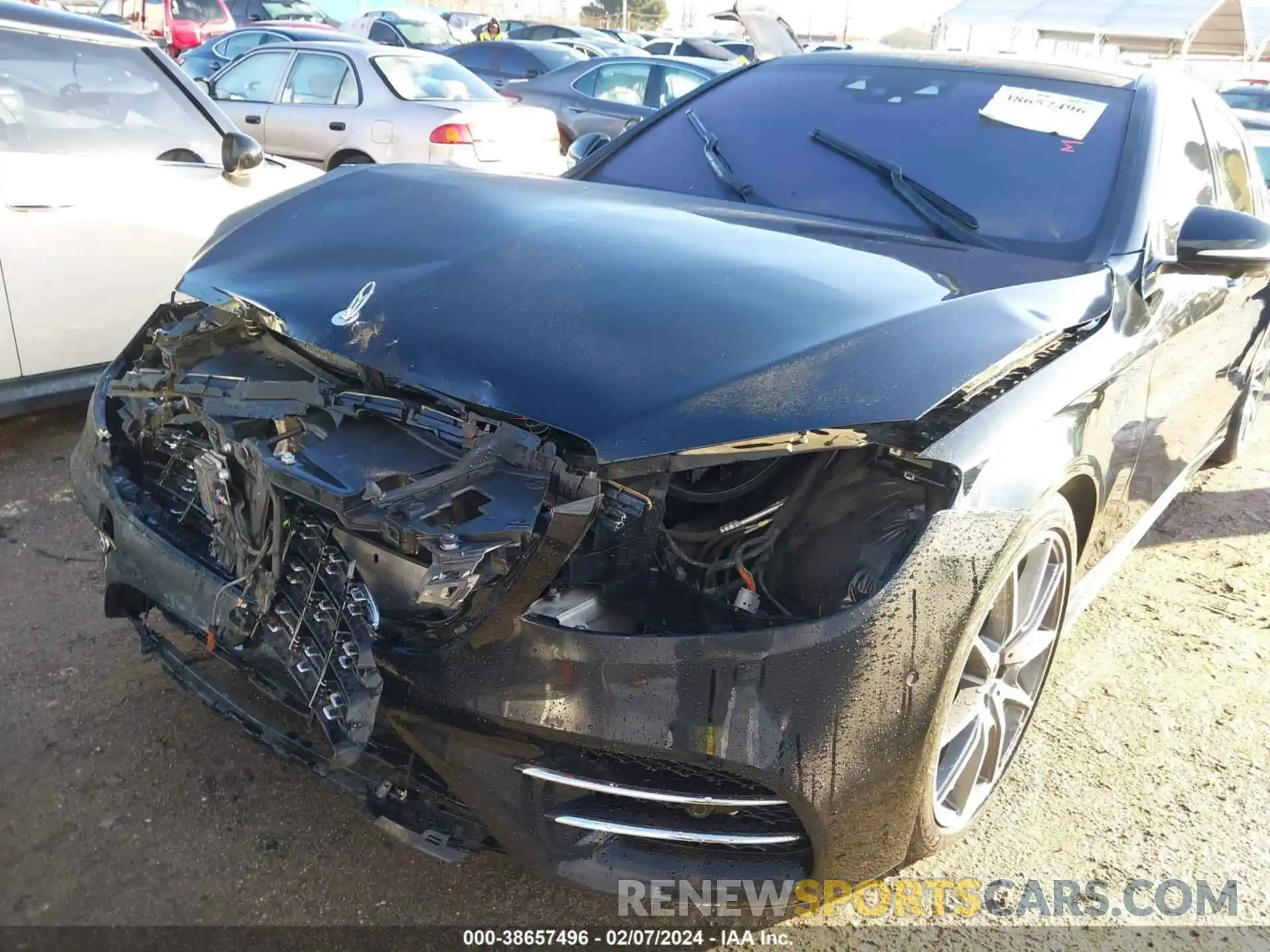 6 Photograph of a damaged car WDDUG8DB0LA512692 MERCEDES-BENZ S 560 2020