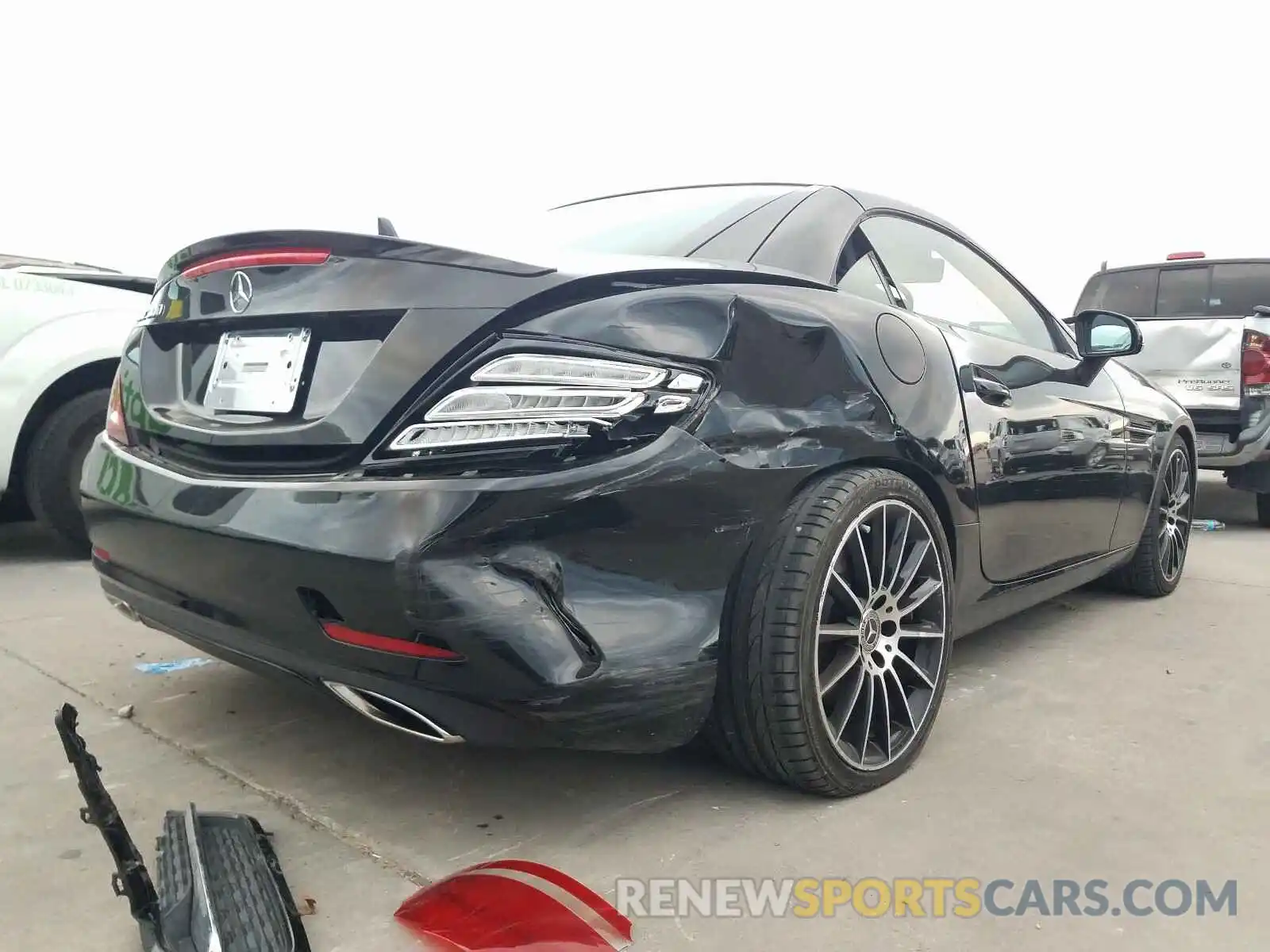 4 Photograph of a damaged car WDDPK3JA9KF159980 MERCEDES-BENZ S CLASS 2019