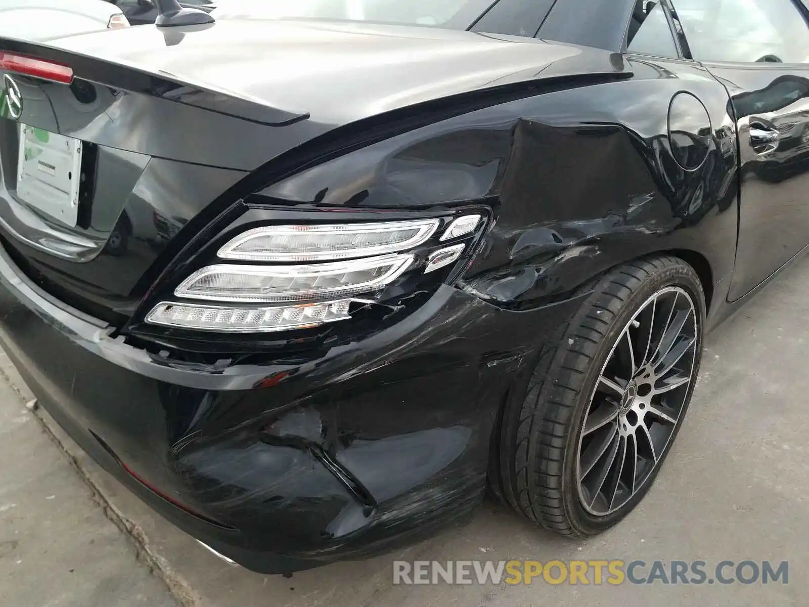 9 Photograph of a damaged car WDDPK3JA9KF159980 MERCEDES-BENZ S CLASS 2019