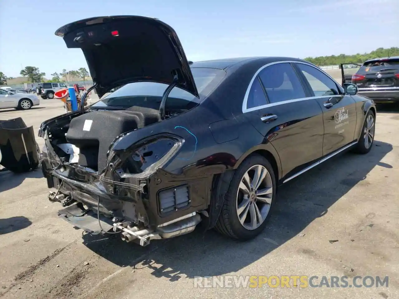 4 Photograph of a damaged car WDDUG6EB0KA460854 MERCEDES-BENZ S-CLASS 2019