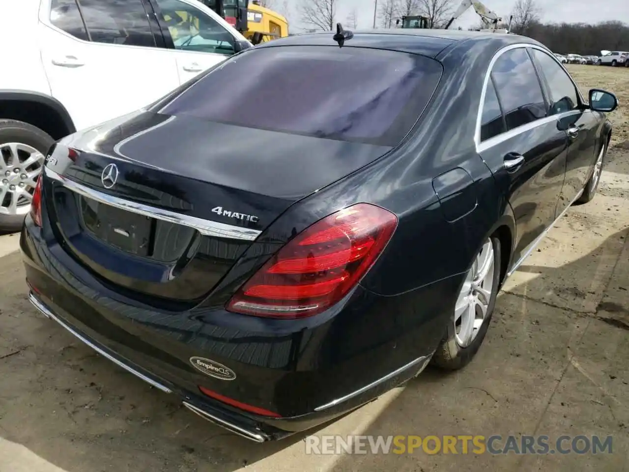 4 Photograph of a damaged car WDDUG6EB4KA438209 MERCEDES-BENZ S-CLASS 2019