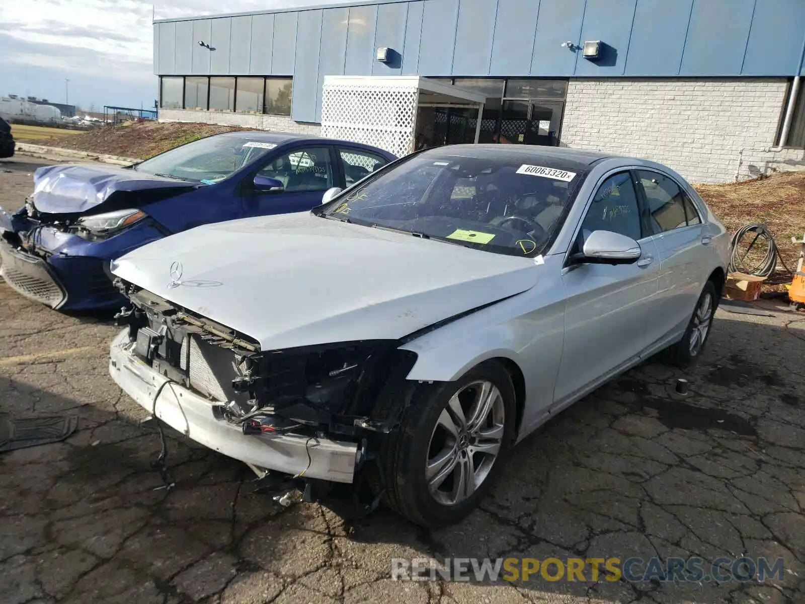 2 Photograph of a damaged car WDDUG6EB5KA486379 MERCEDES-BENZ S CLASS 2019