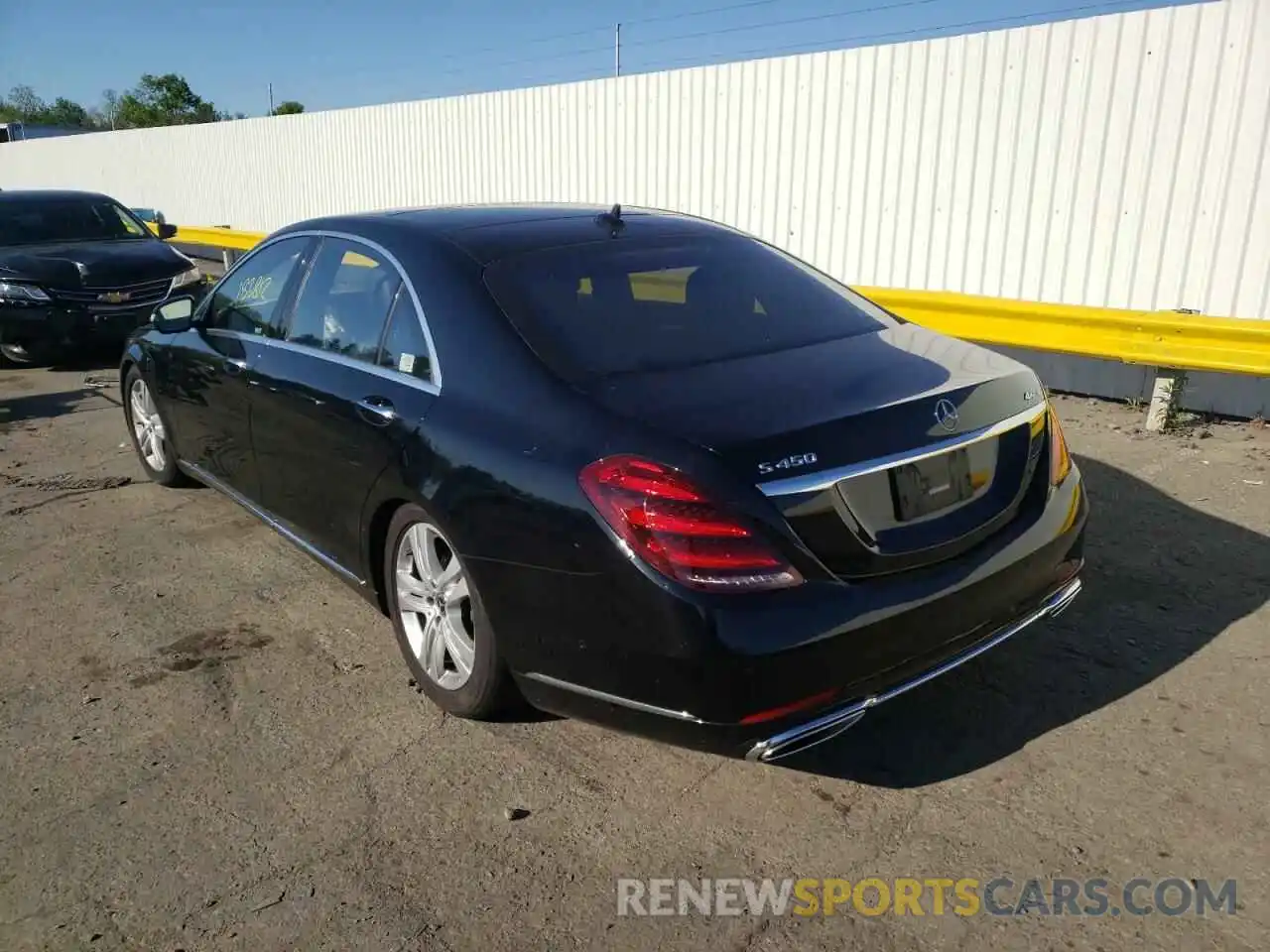 3 Photograph of a damaged car WDDUG6EB6KA440463 MERCEDES-BENZ S CLASS 2019