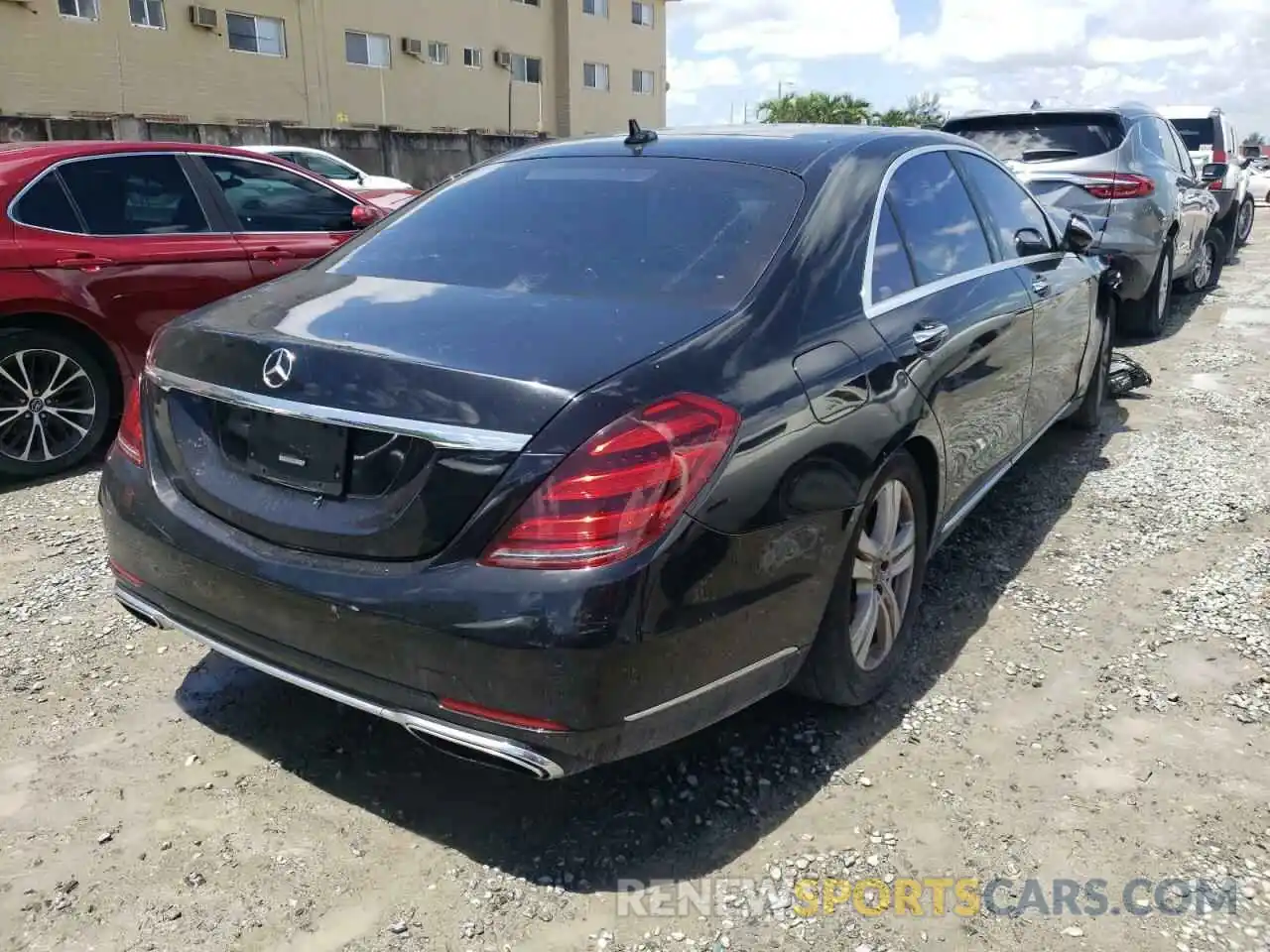 4 Photograph of a damaged car WDDUG6EB6KA440849 MERCEDES-BENZ S-CLASS 2019