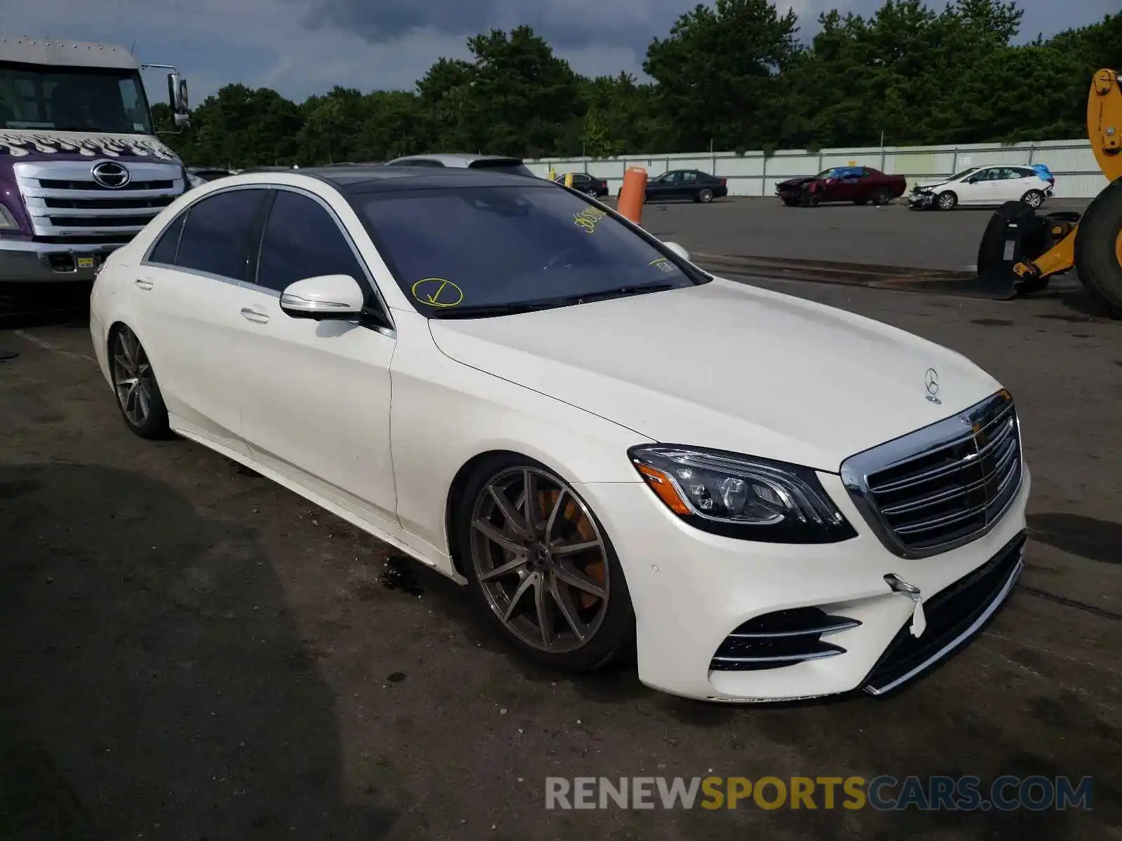 1 Фотография поврежденного автомобиля WDDUG6EB6KA447123 MERCEDES-BENZ S-CLASS 2019