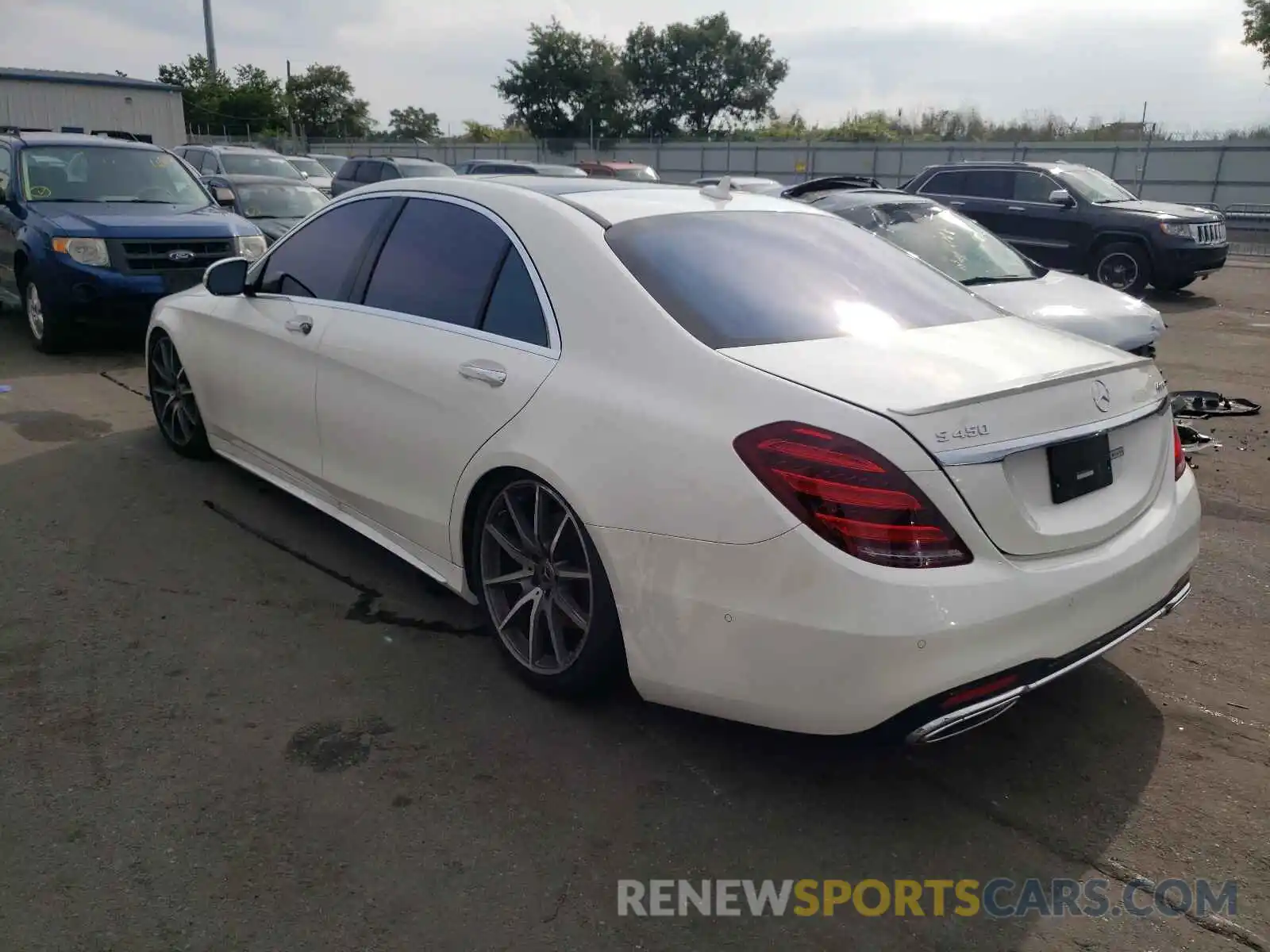 3 Фотография поврежденного автомобиля WDDUG6EB6KA447123 MERCEDES-BENZ S-CLASS 2019