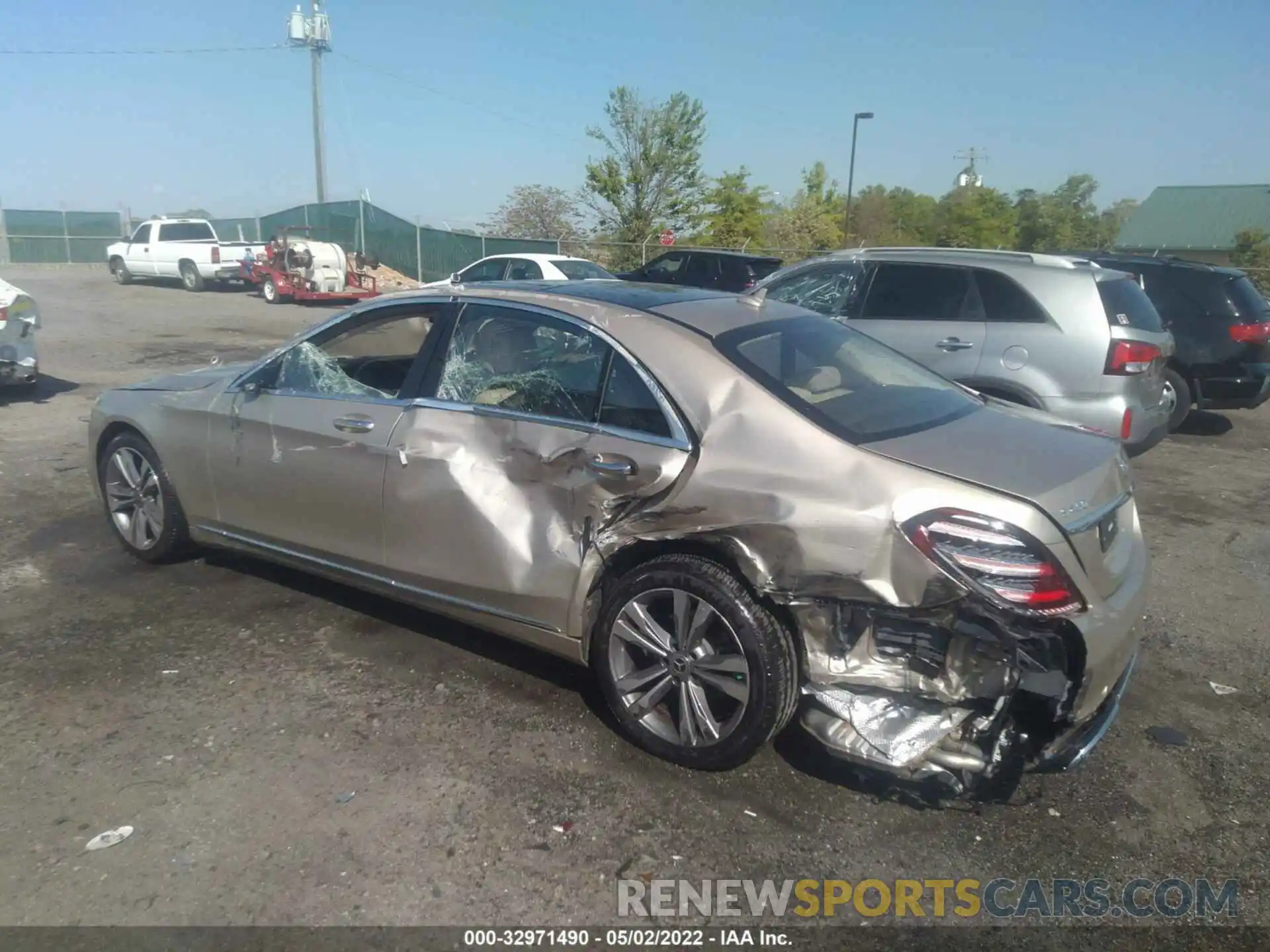 3 Photograph of a damaged car WDDUG6EB7KA465727 MERCEDES-BENZ S-CLASS 2019