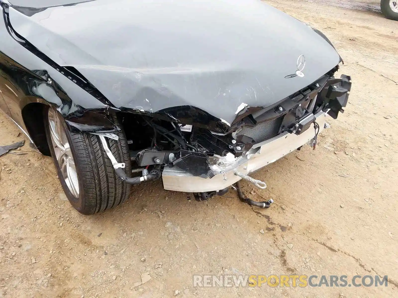 9 Photograph of a damaged car WDDUG6EB9KA487485 MERCEDES-BENZ S CLASS 2019