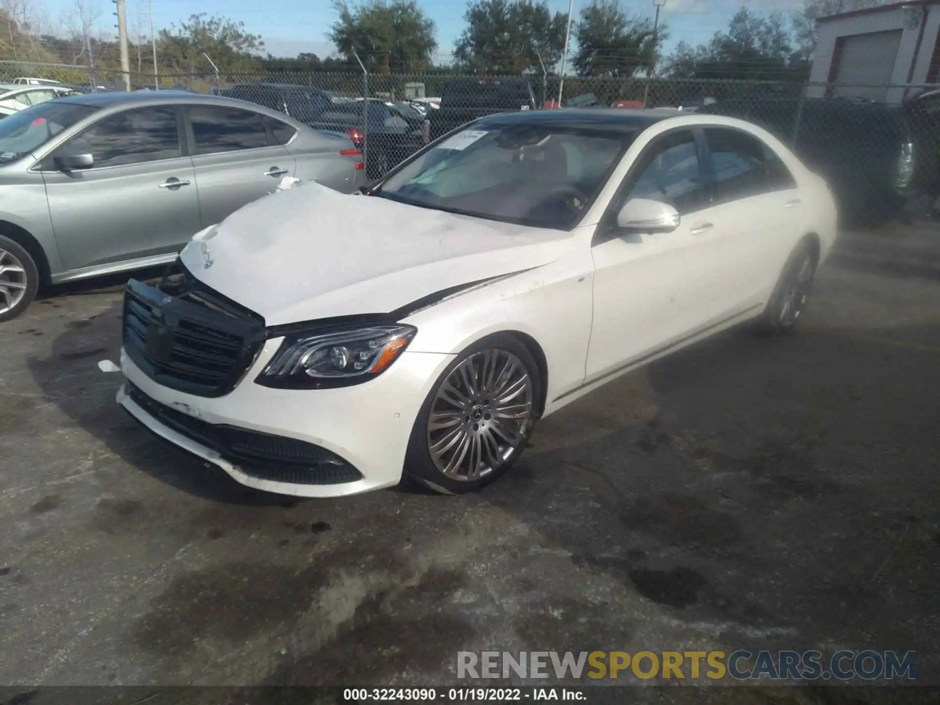 2 Photograph of a damaged car WDDUG6GB0KA478090 MERCEDES-BENZ S-CLASS 2019