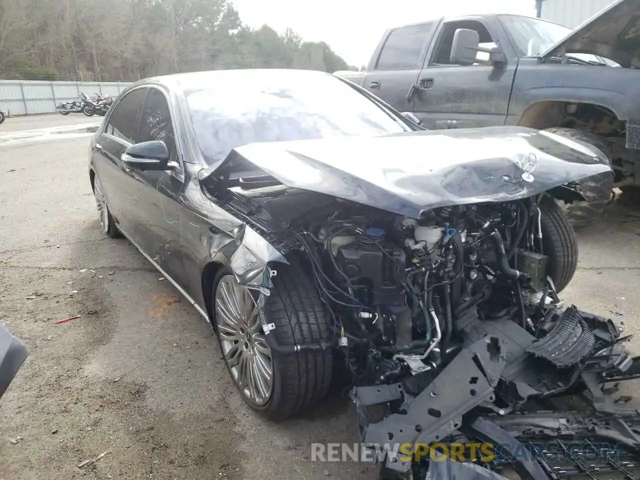 1 Photograph of a damaged car WDDUG6GB3KA455838 MERCEDES-BENZ S-CLASS 2019