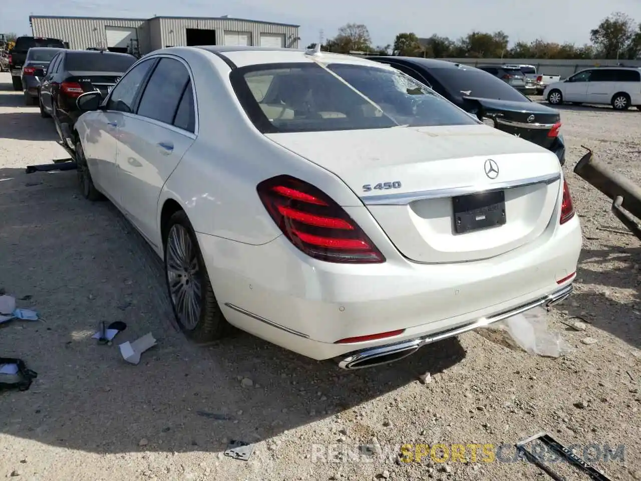 3 Photograph of a damaged car WDDUG6GB3KA480254 MERCEDES-BENZ S-CLASS 2019