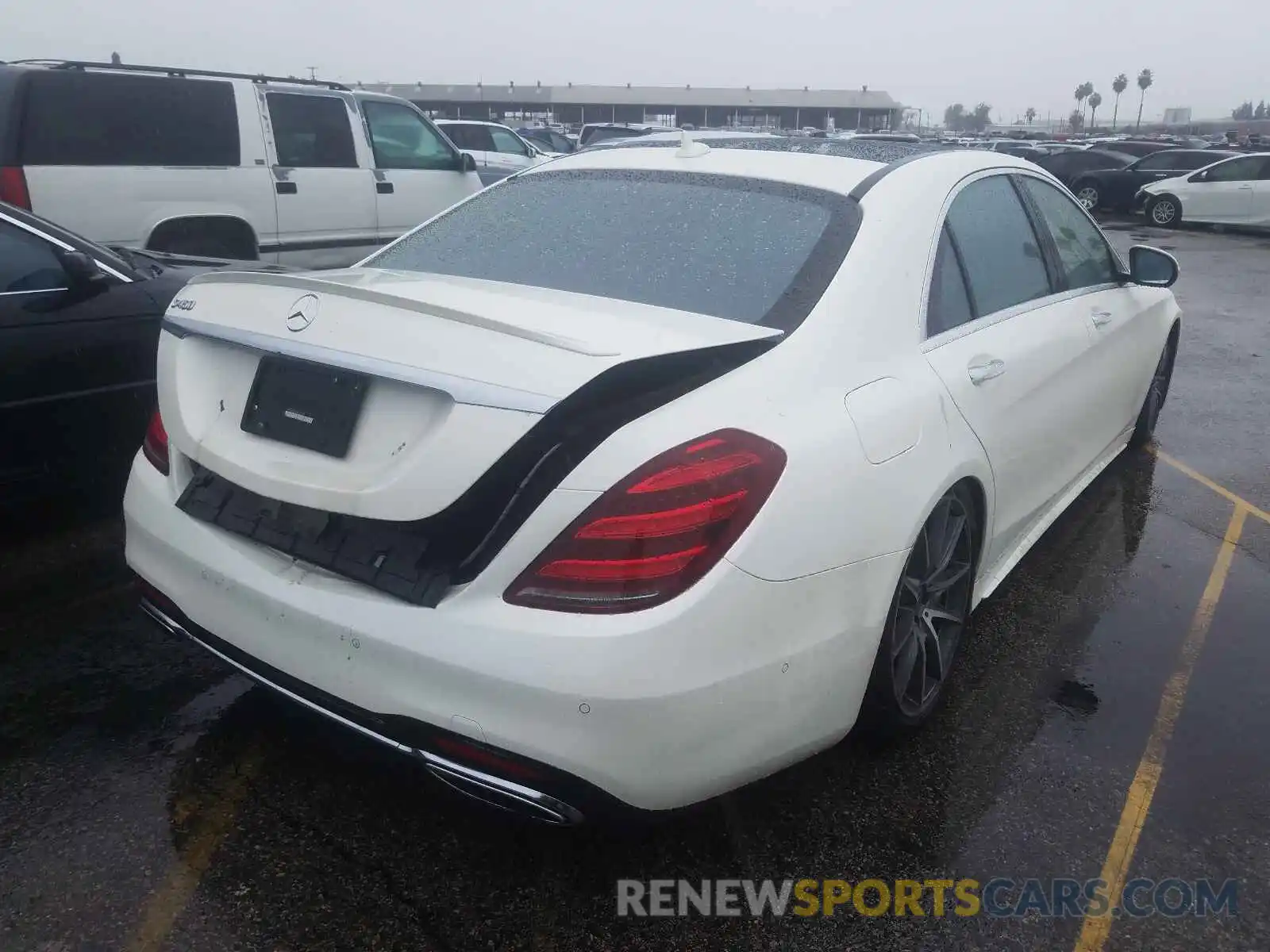 4 Photograph of a damaged car WDDUG6GB5KA431329 MERCEDES-BENZ S-CLASS 2019