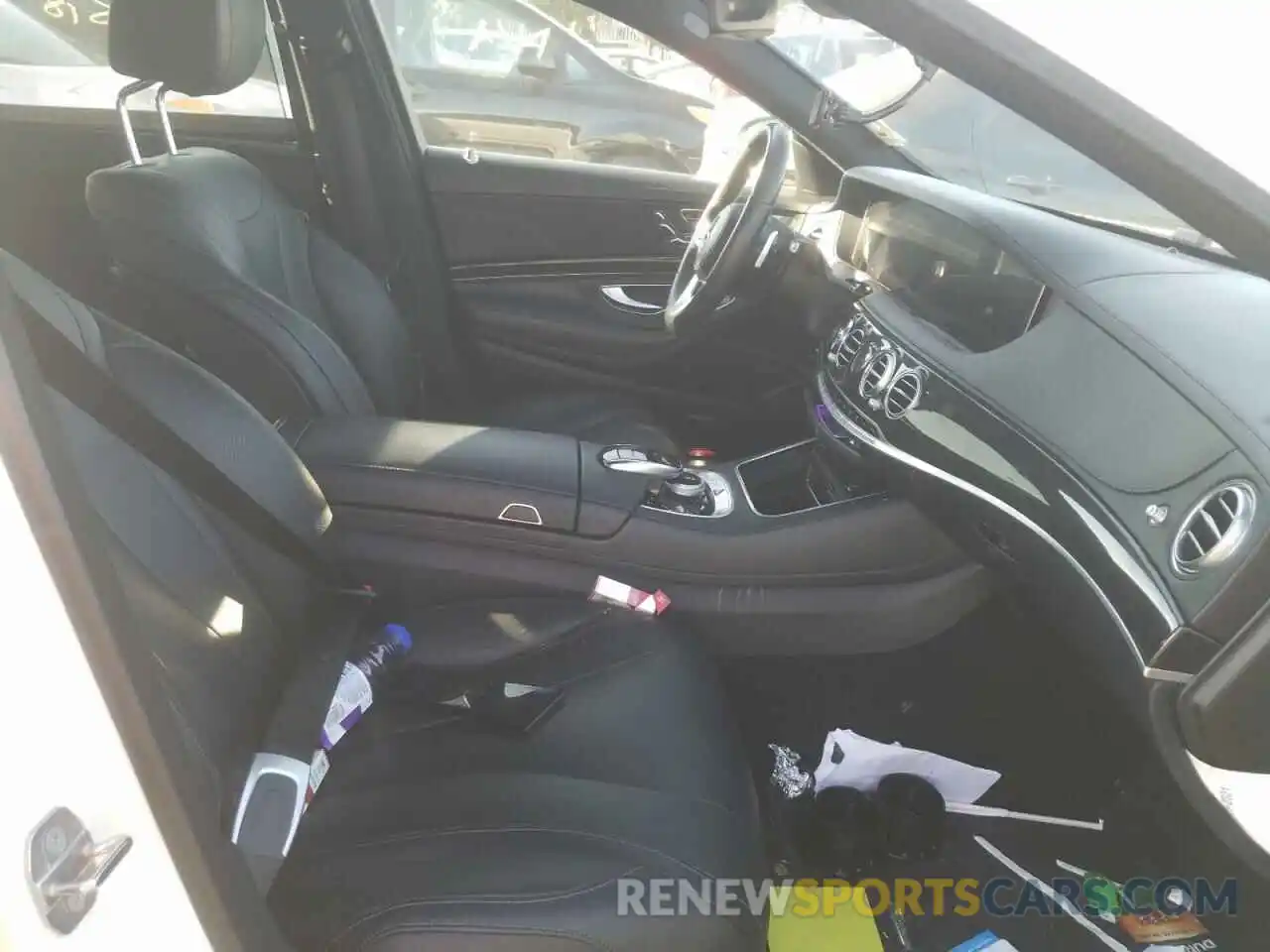 5 Photograph of a damaged car WDDUG6GB5KA431329 MERCEDES-BENZ S-CLASS 2019