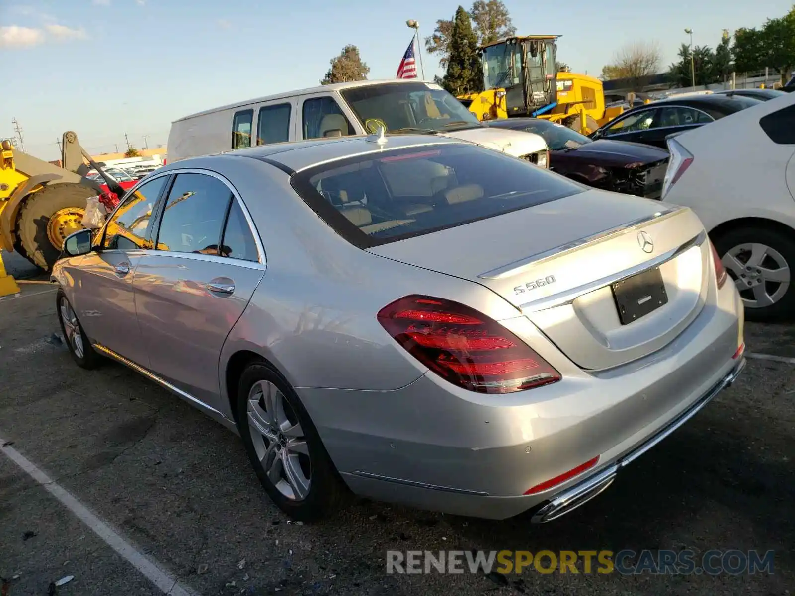 3 Photograph of a damaged car WDDUG6GB5KA477341 MERCEDES-BENZ S CLASS 2019