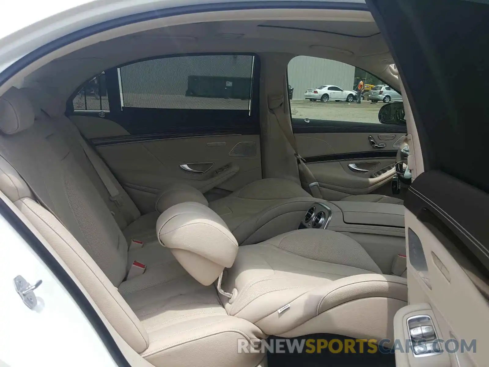 6 Photograph of a damaged car WDDUG6GB5KA486122 MERCEDES-BENZ S CLASS 2019