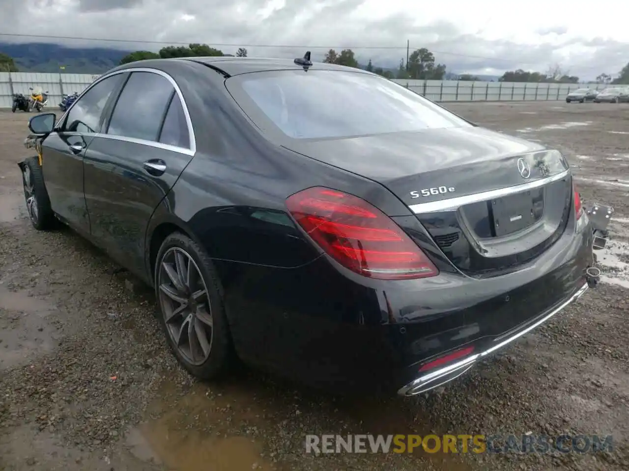 3 Photograph of a damaged car WDDUG7DB6KA457965 MERCEDES-BENZ S-CLASS 2019