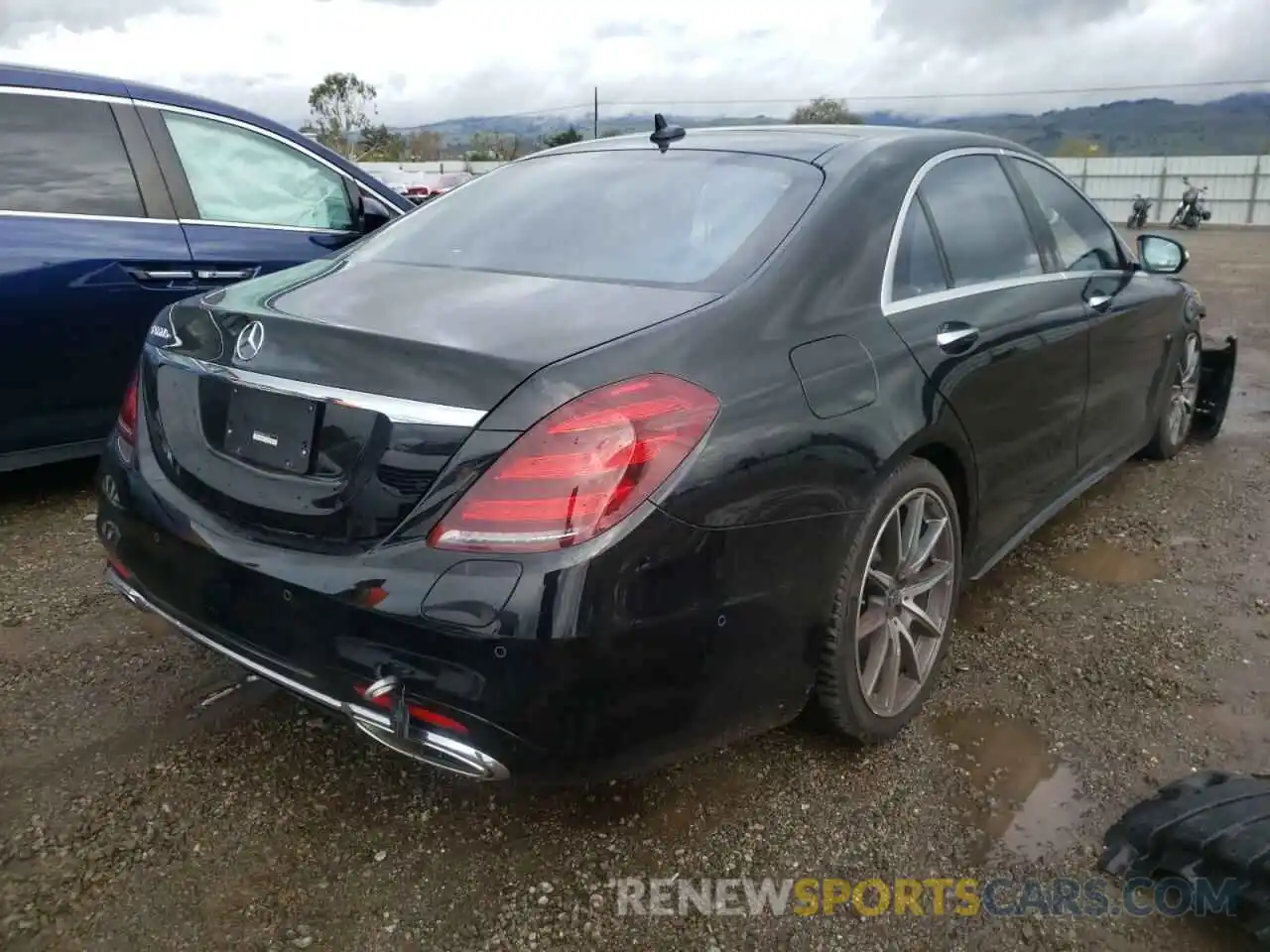 4 Photograph of a damaged car WDDUG7DB6KA457965 MERCEDES-BENZ S-CLASS 2019