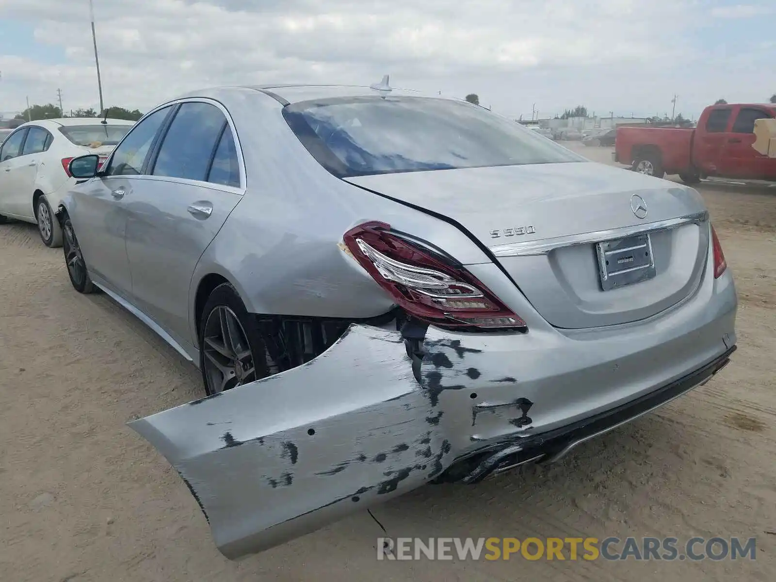 3 Photograph of a damaged car WDDUG8CB1FA081317 MERCEDES-BENZ S CLASS 2019