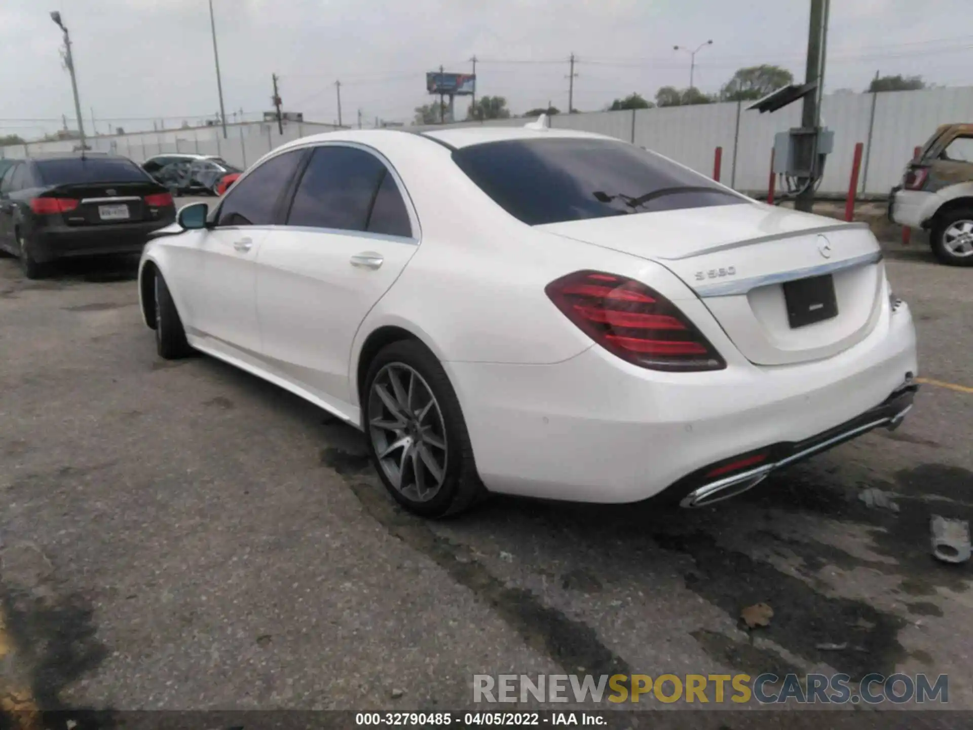 3 Photograph of a damaged car WDDUG8DB2KA432194 MERCEDES-BENZ S-CLASS 2019