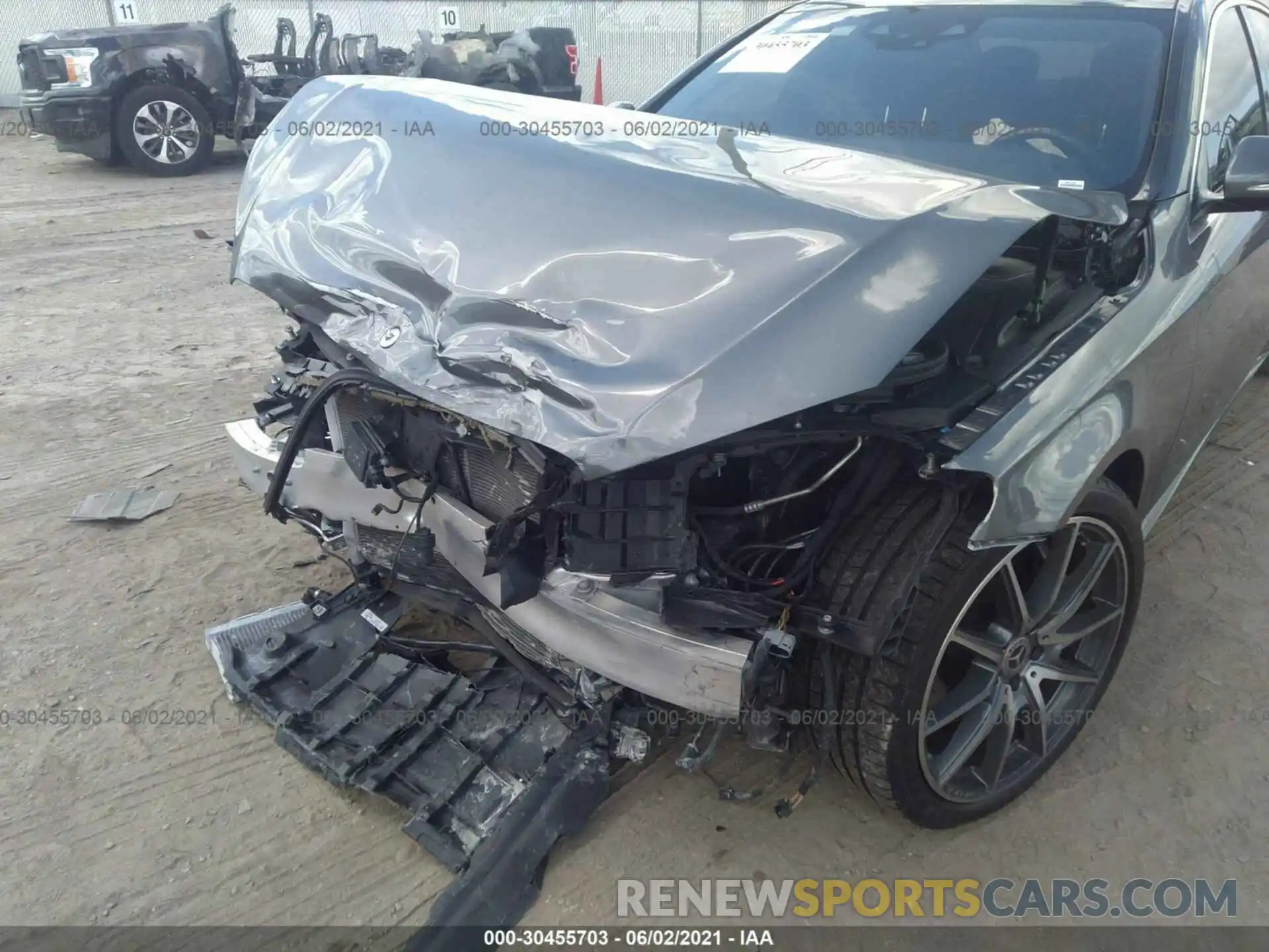 6 Photograph of a damaged car WDDUG8DB3KA480271 MERCEDES-BENZ S-CLASS 2019