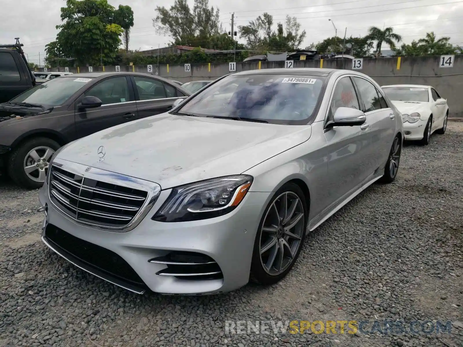 2 Photograph of a damaged car WDDUG8DB4KA466024 MERCEDES-BENZ S CLASS 2019