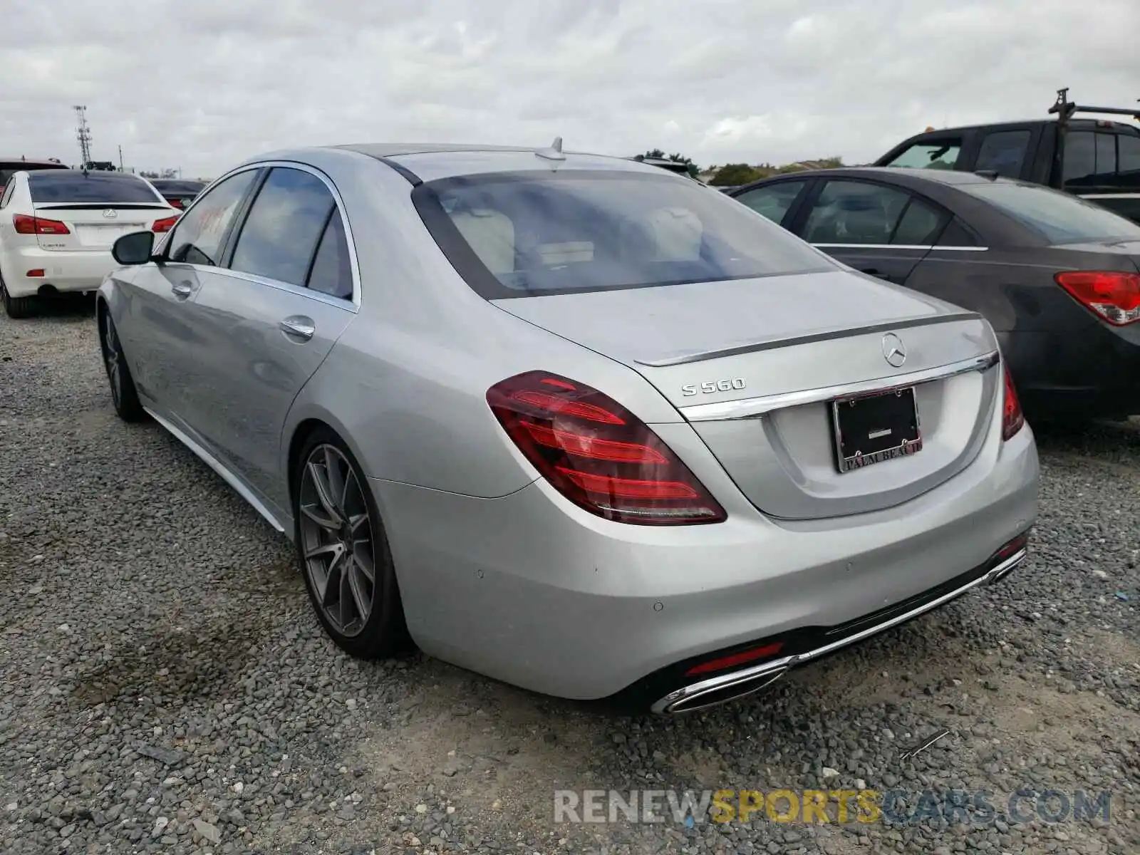 3 Photograph of a damaged car WDDUG8DB4KA466024 MERCEDES-BENZ S CLASS 2019