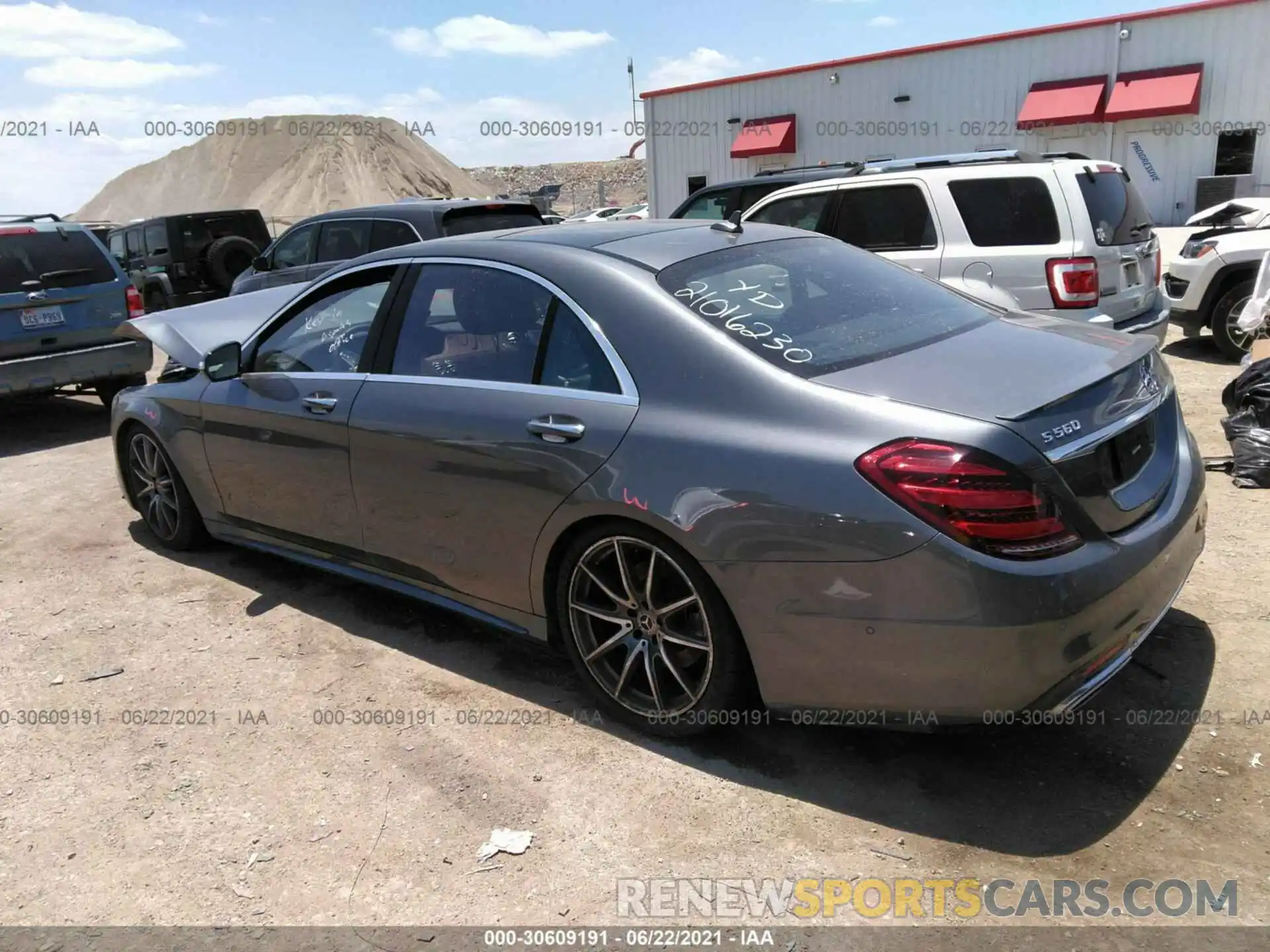 3 Photograph of a damaged car WDDUG8DB5KA430665 MERCEDES-BENZ S-CLASS 2019