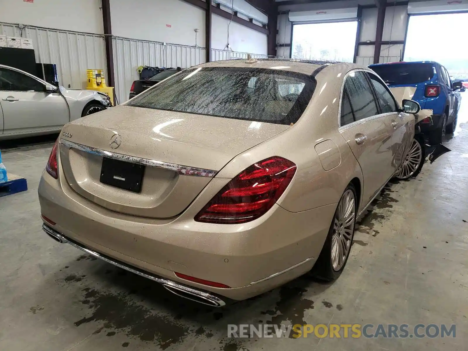 4 Photograph of a damaged car WDDUG8DB5KA454884 MERCEDES-BENZ S CLASS 2019